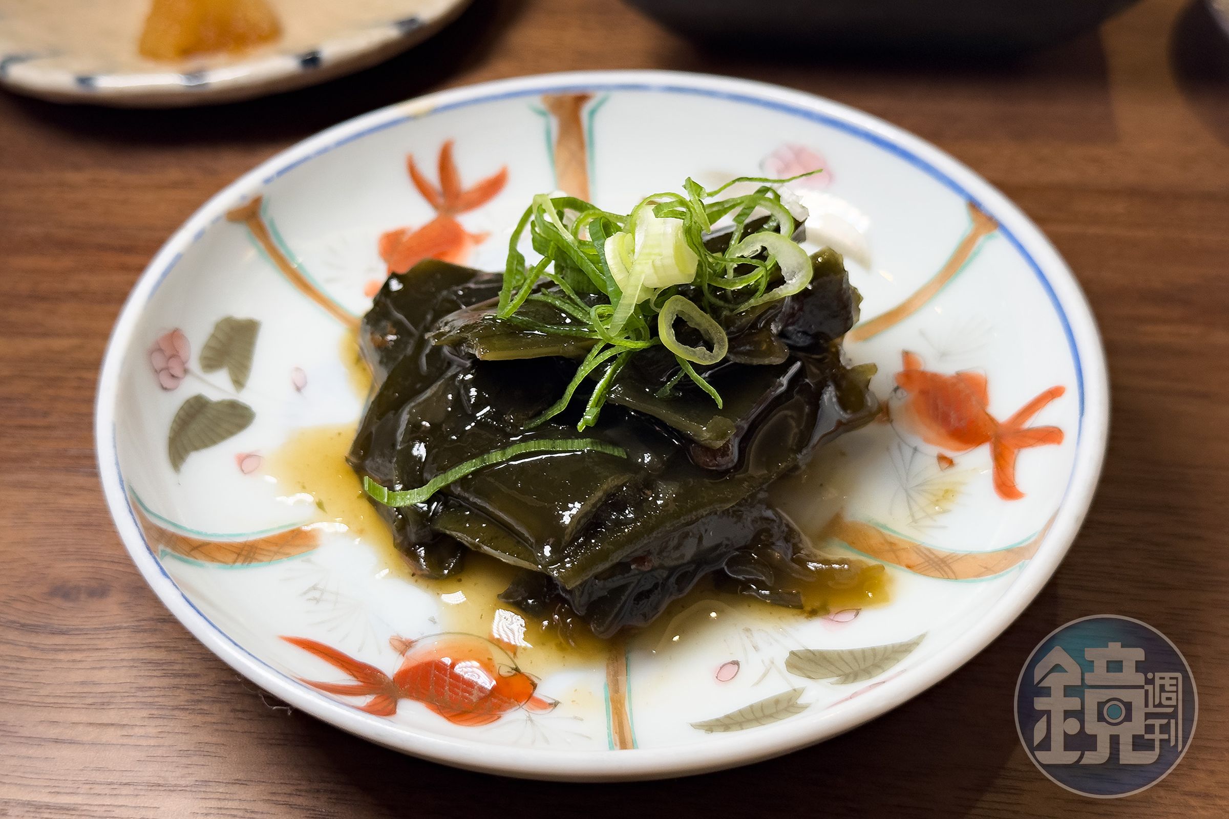 單點小料理「昆布山椒煮」也很適合搭配美味米飯一起享用。(100元/份)