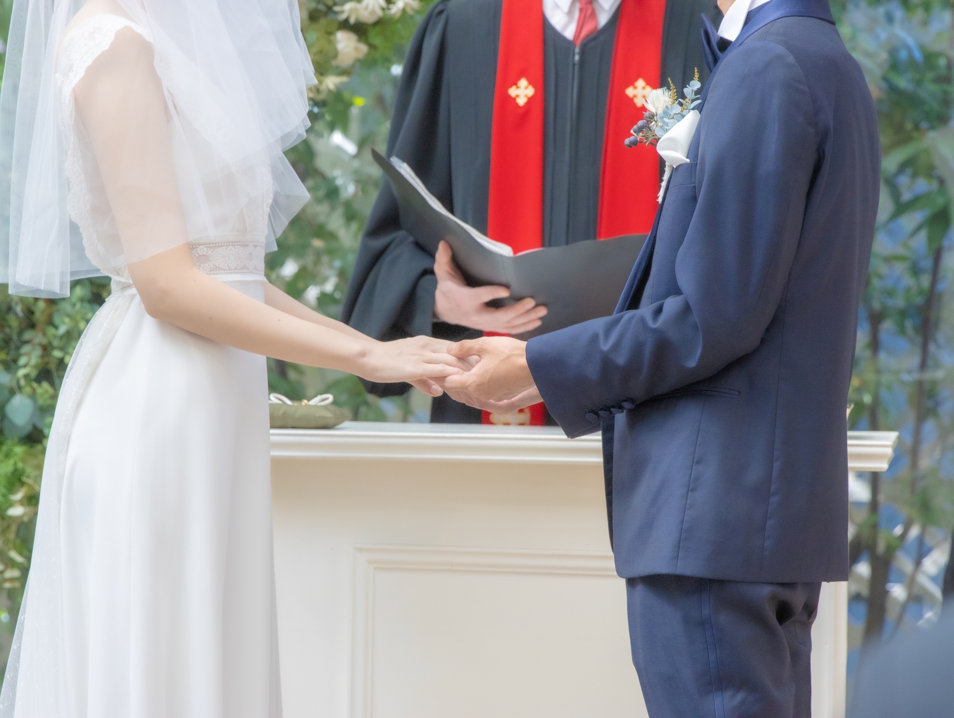 一對母女檔開出奇特徵婚條件,期盼可與一對父子檔共組家庭。(示意圖,photoAC)