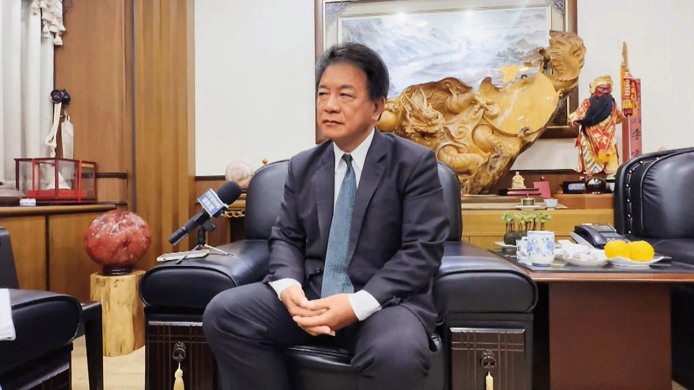 郭信良曾任台南市議長多年,地方政商實力雄厚。(翻攝鏡新聞)