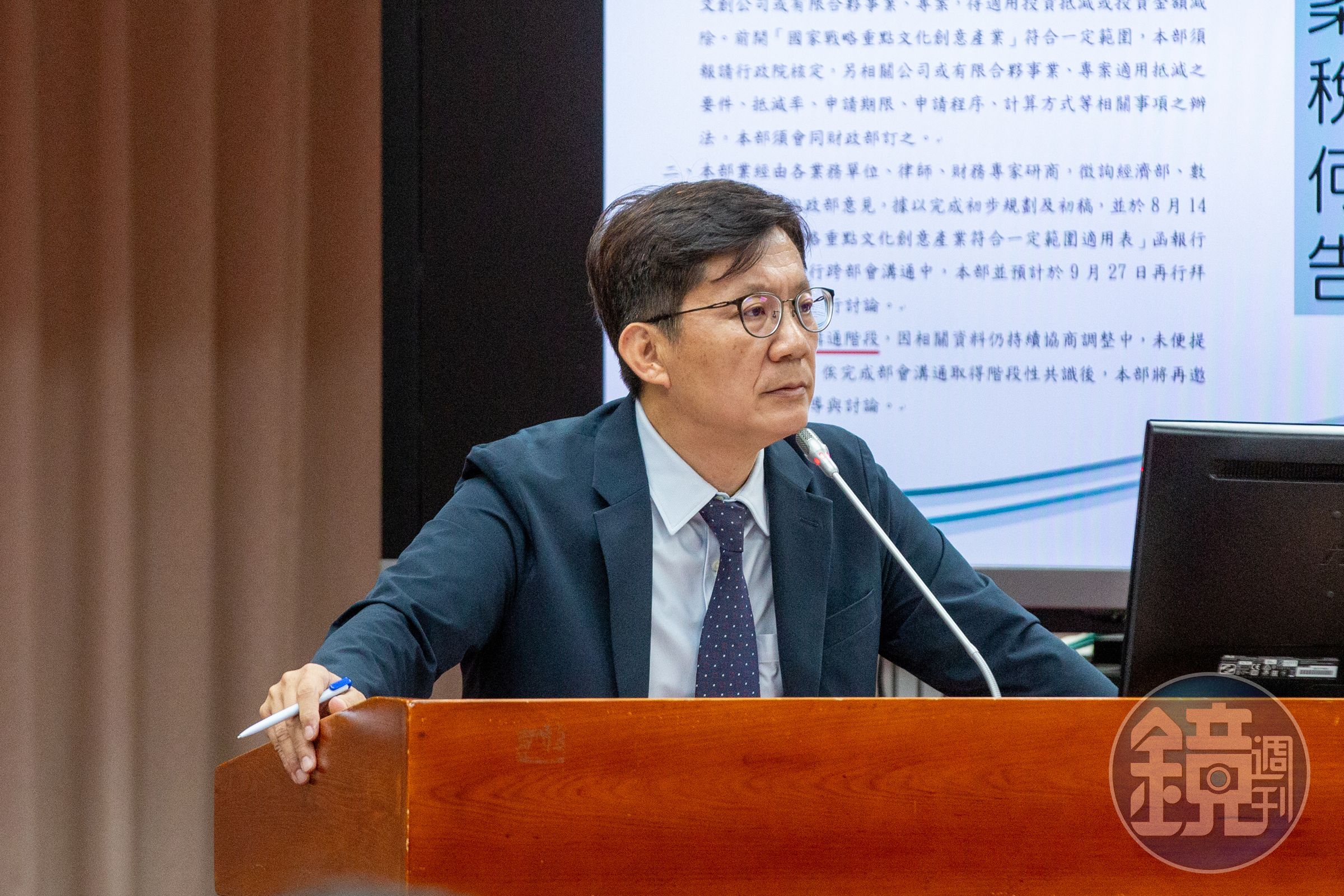 民進黨立委張廖萬堅日前被指論文抄襲，不過東海大學今表示調查結果顯示無抄襲。