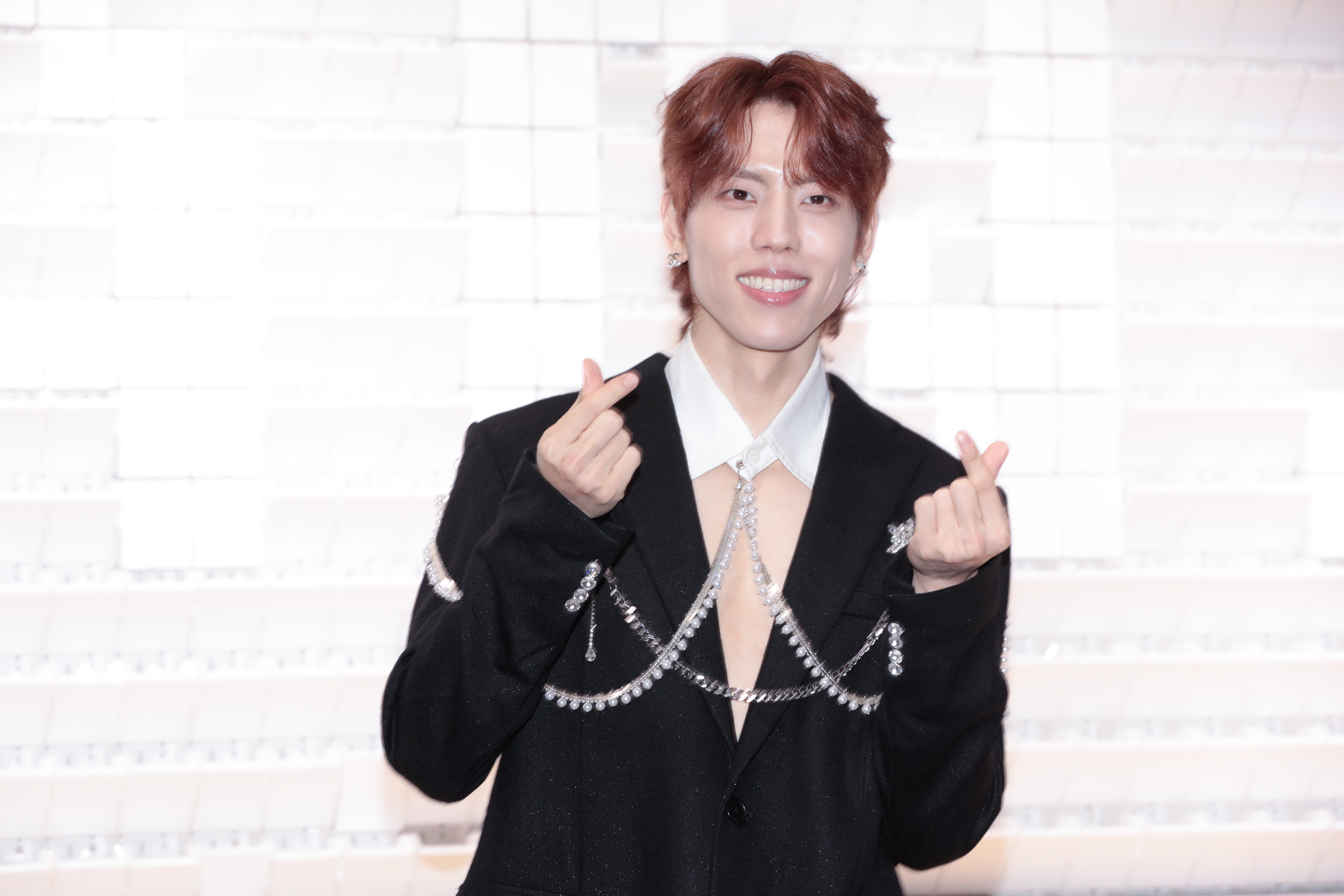 韓團INFINITE成員張東雨出道15年，首次在台舉辦個人專場活動。