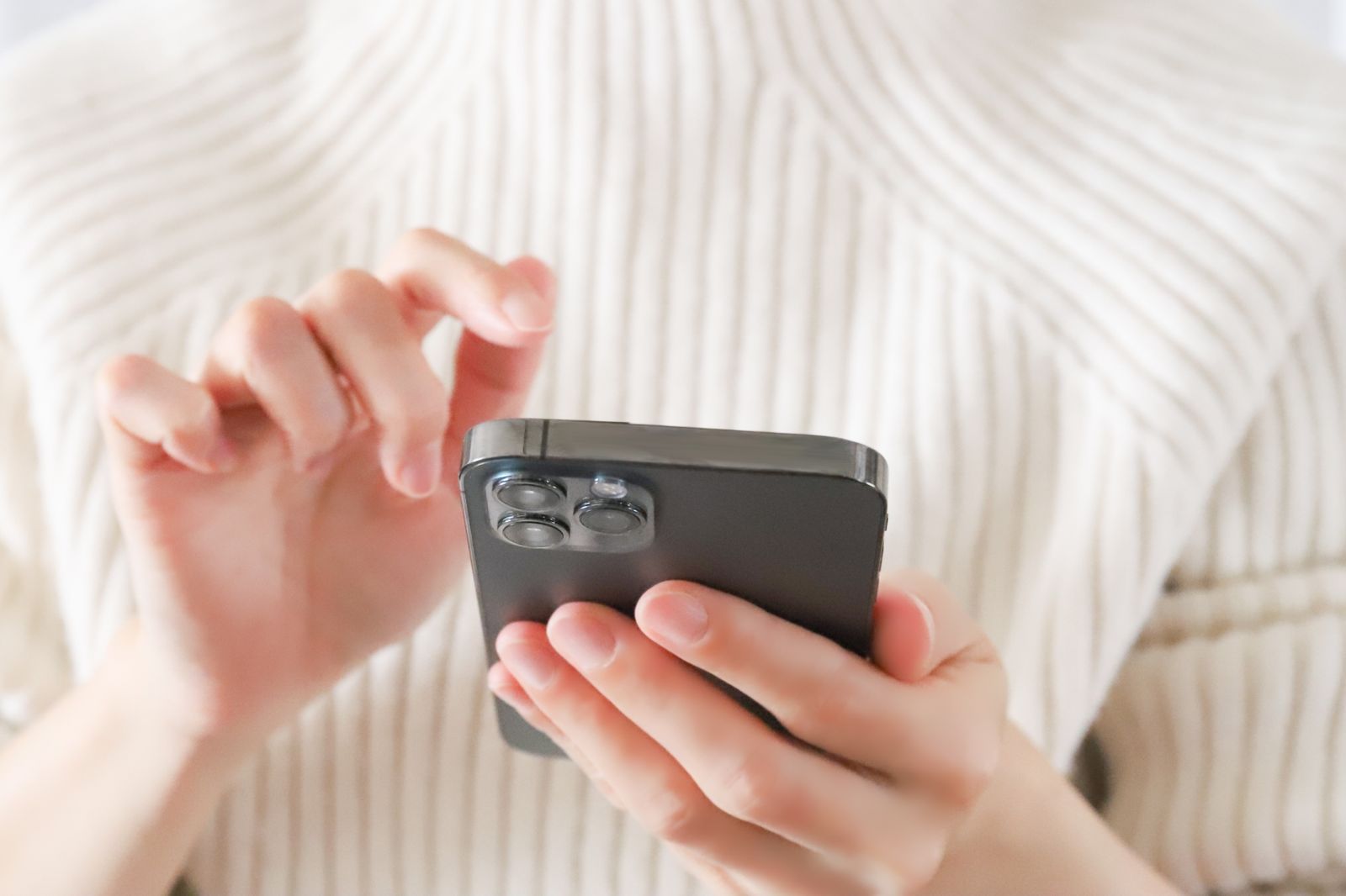 離線也能玩!iPhone沒網路成「遊戲神機」 玩家狂推這2款:坐飛機必備