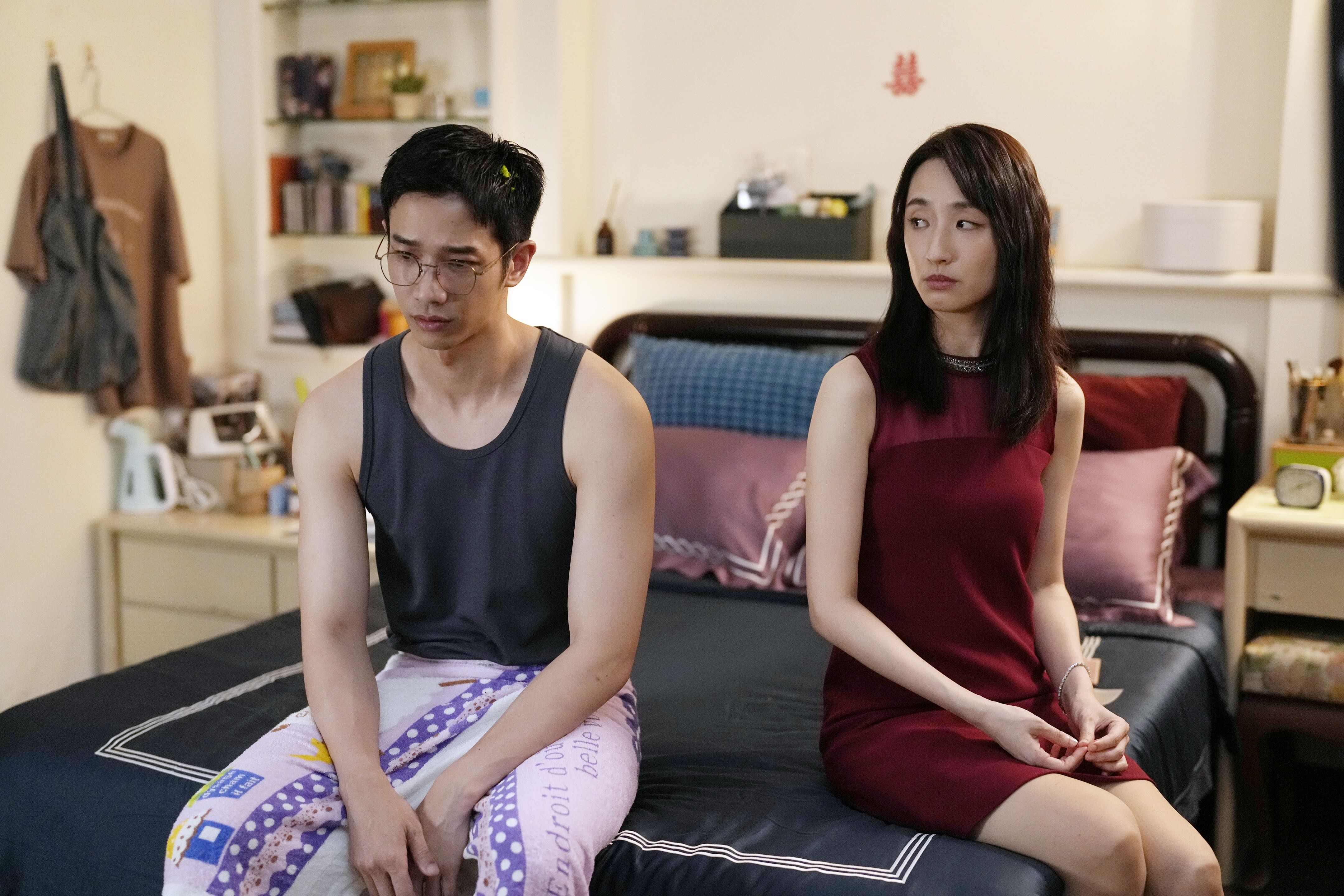 柯佳嬿和劉以豪都是冷面笑匠。(Netflix提供)