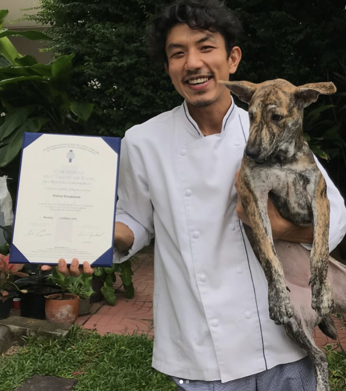 Wanlop偶爾也是一個廚師，而這都為他的表演添了柴薪。（翻攝自Wanlop IG)