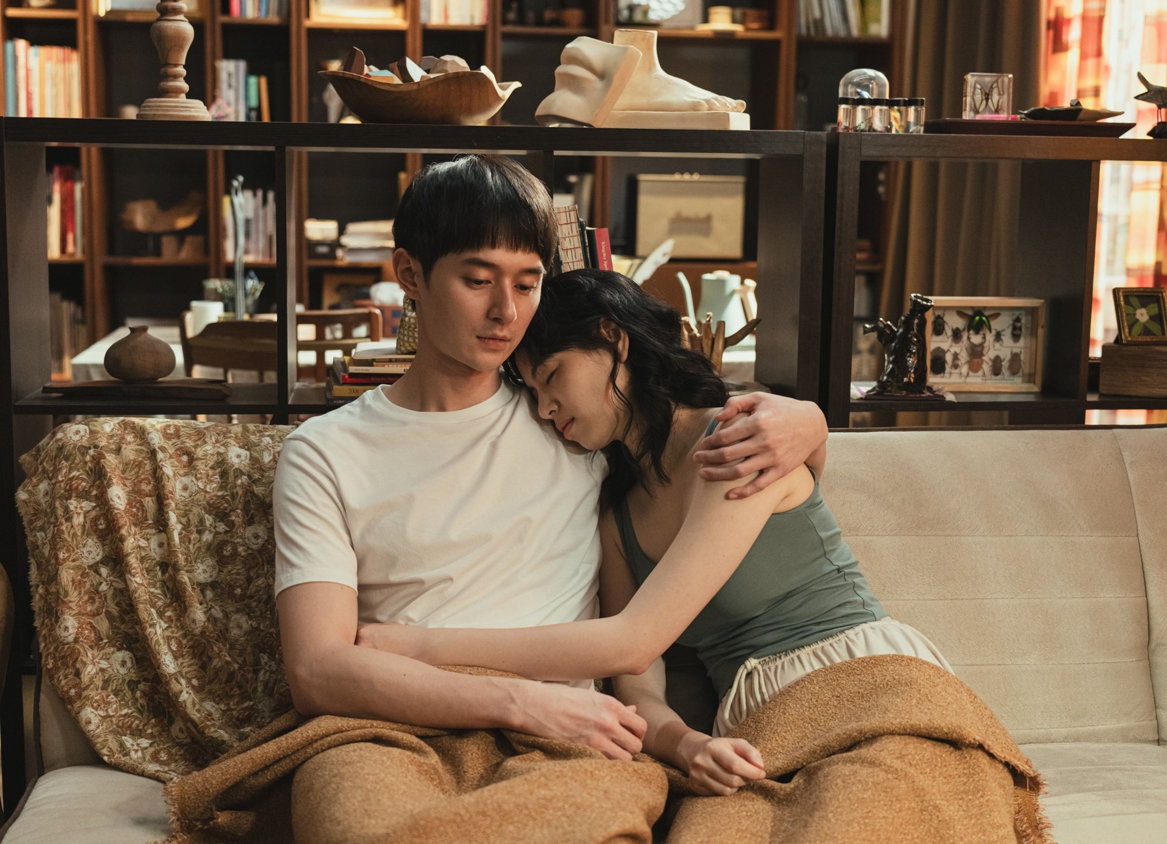 《黑盒子》第4單元《造物獄》陸夏、「陽光男神」張軒睿領銜主演。(LINE台灣提供)