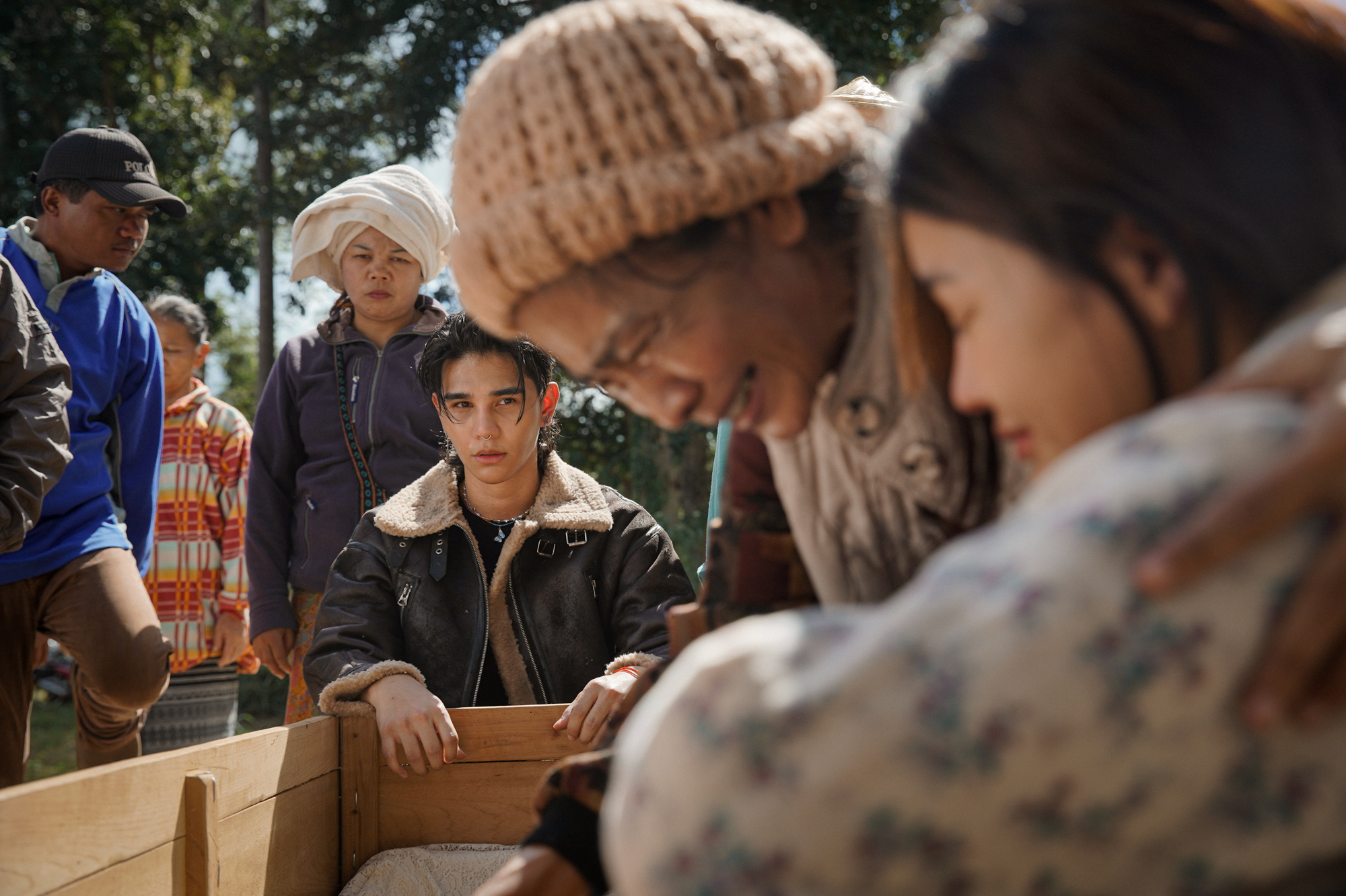 羅杰夫與英法的對戲充滿火花。（Catchplay提供）