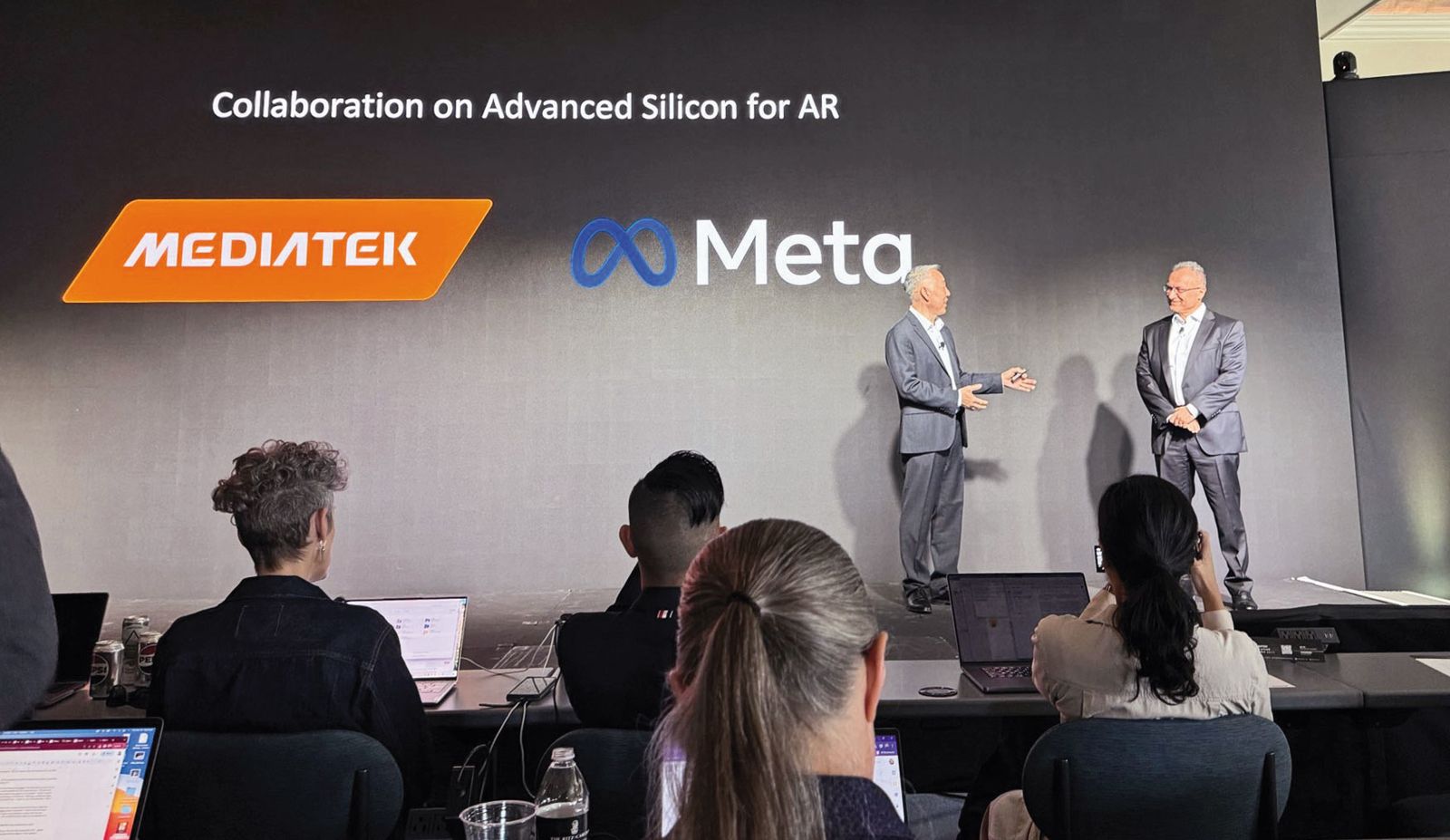 聯發科與臉書合作，推動手機AI運算。（翻攝Ben Bajarin X平台）