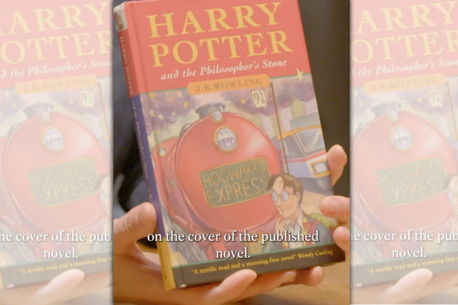 哈利波特系列首部曲的第一版原創水彩插畫封面原作以190萬美元的天價售出，創下拍賣紀錄。（翻攝自蘇富比Instagram）