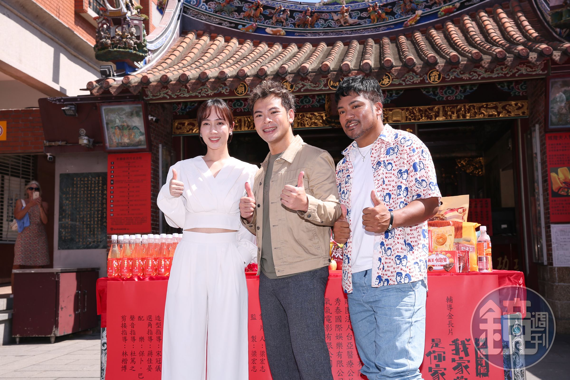 小薰、蘇達、撒基努都是從《山的那一邊》延續下來的演員與角色,但這次是全新故事。