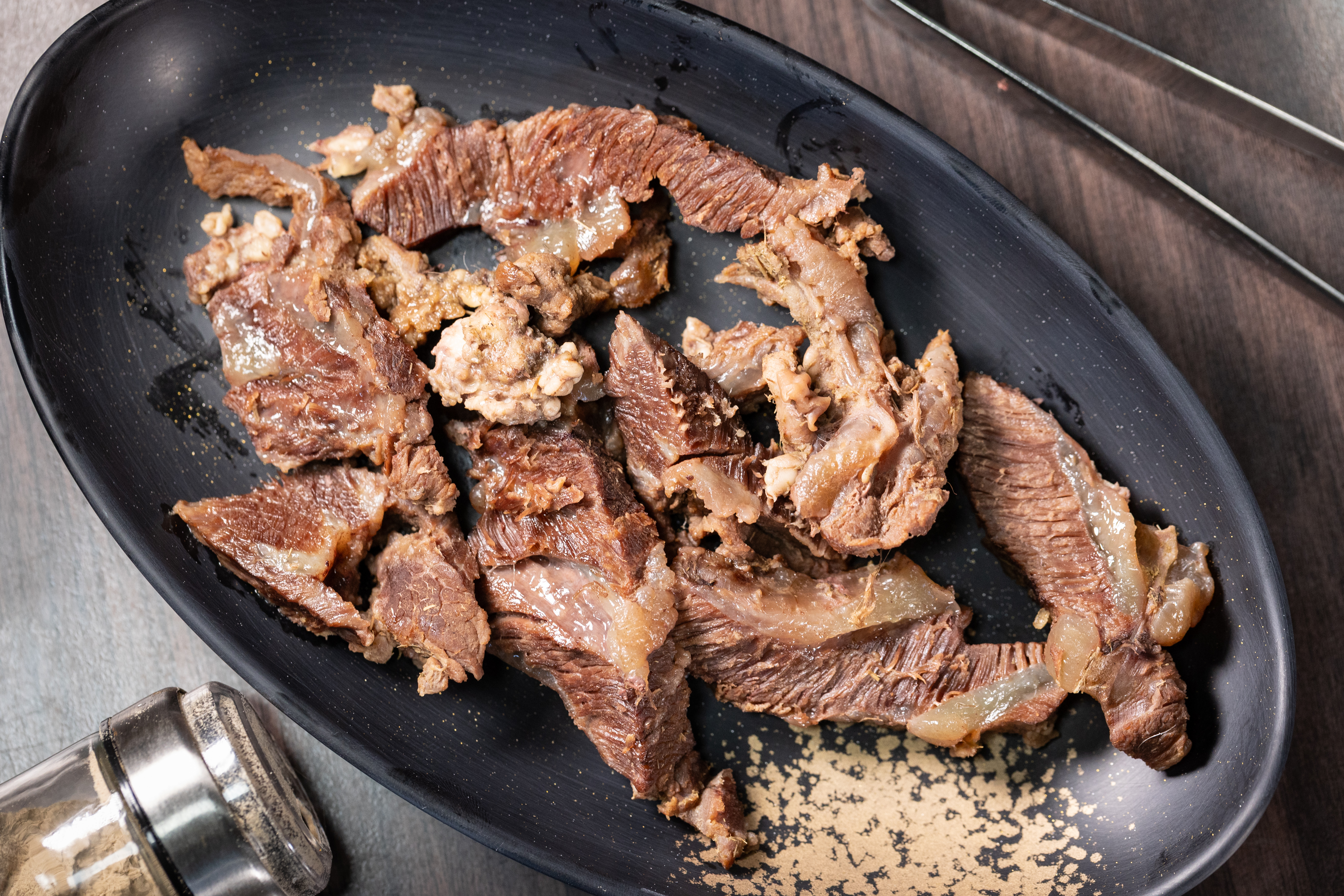 「清燉臉頰肉」呈現綿密黏嘴的口感。（300元／份）