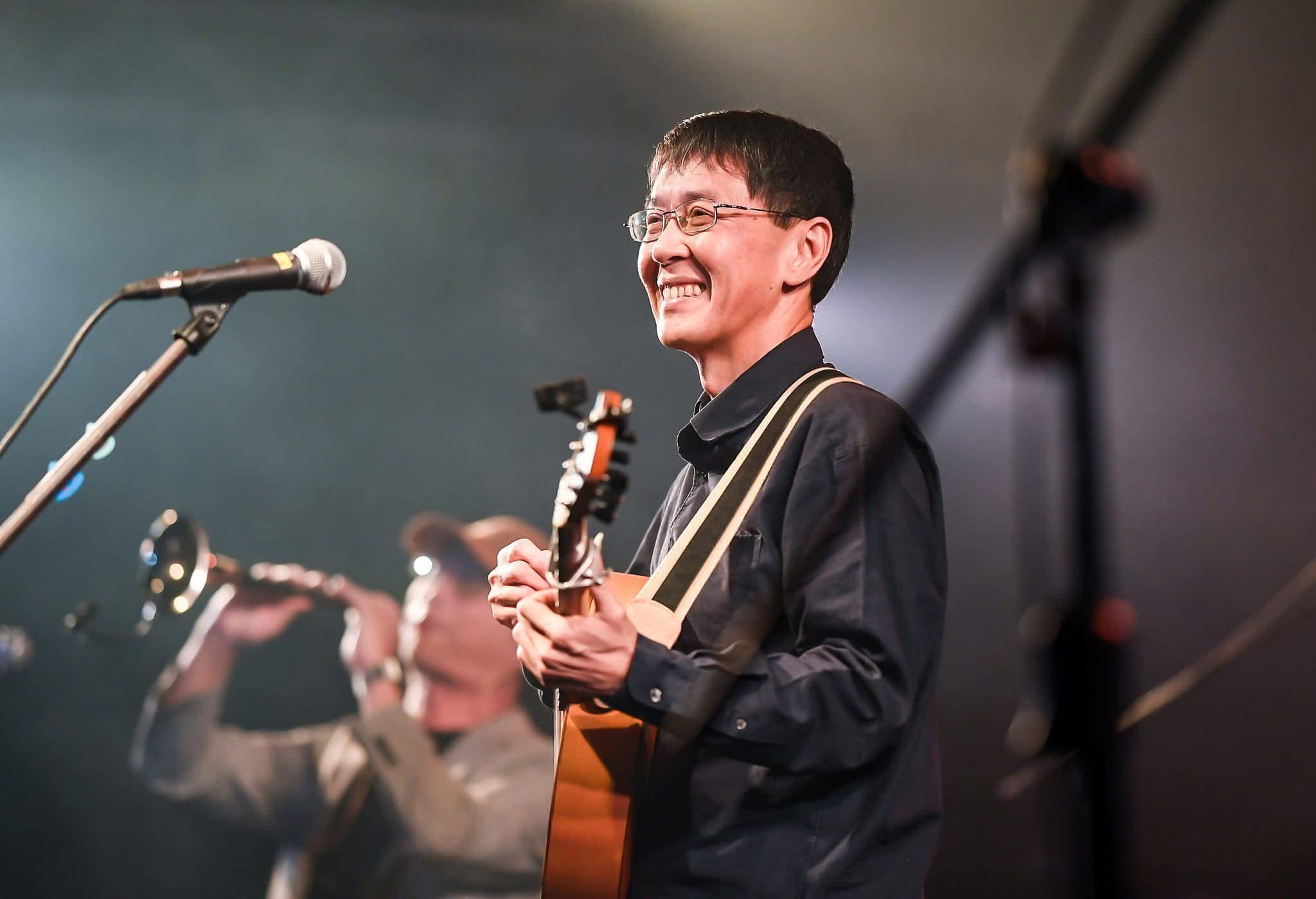 林生祥以專輯《種樹》入圍並獲得最佳客語歌手獎和最佳客語專輯獎，他公開拒絕領取兩項獎。（翻攝自林生祥臉書）