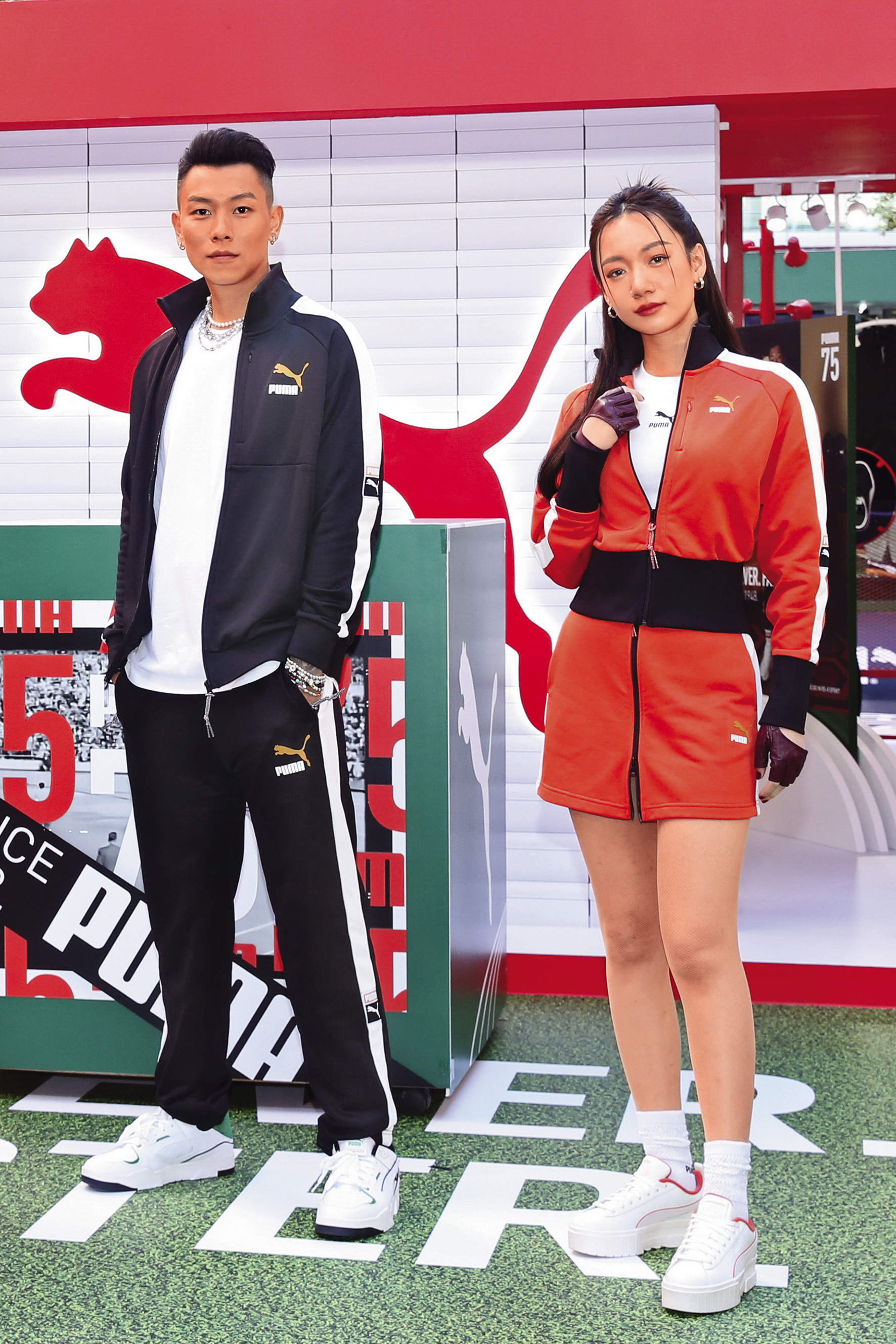 2023年時，瘦子（左）和吳卓源（右）同台，維持一片表面的和平，沒想到其實私下暗潮洶湧，而且牽涉多人。