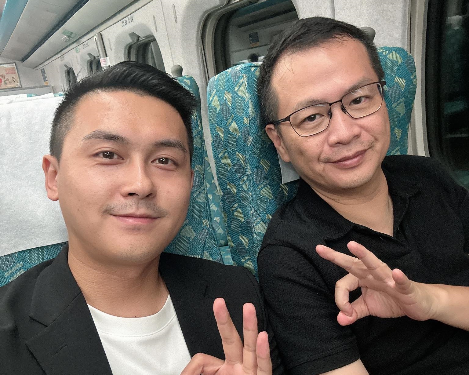 國民黨立委羅智強公室主任何元楷遭控校園霸凌。（翻攝自何元楷臉書）