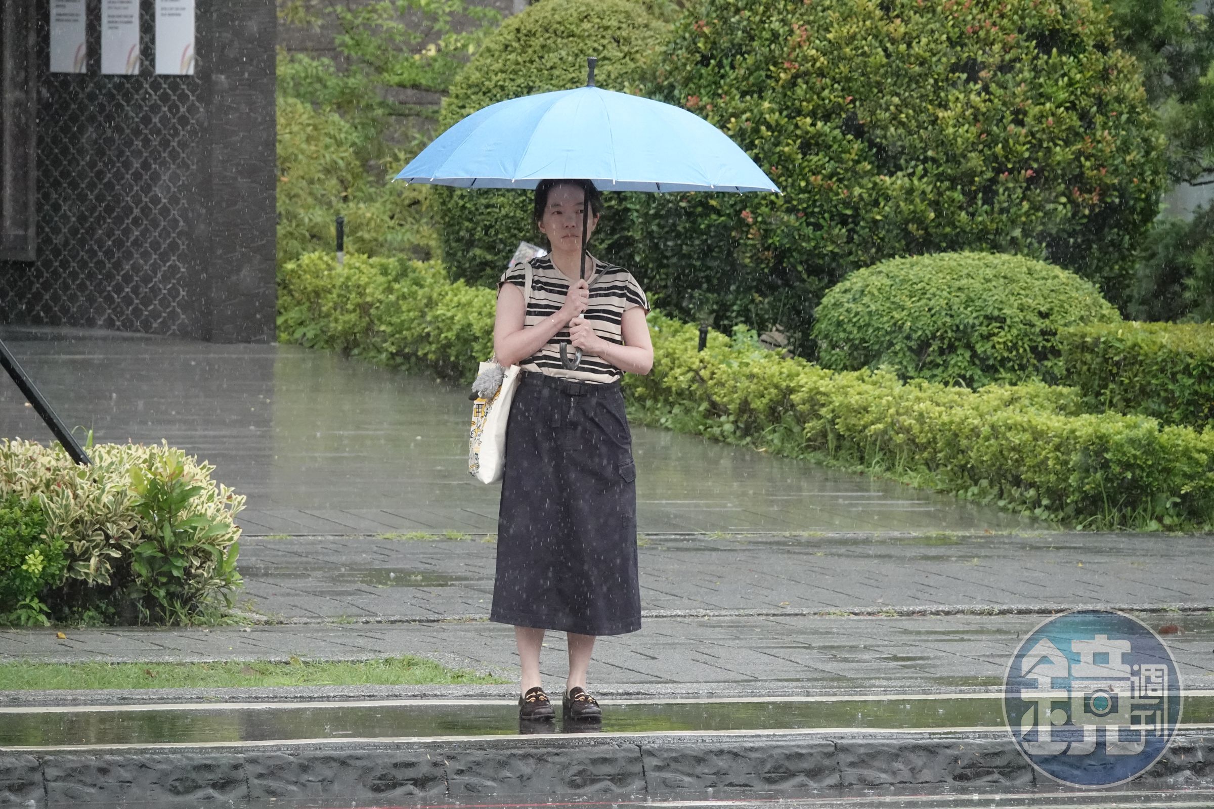 陳幸妤今透過文字向記者表示,希望趙建銘能在8月底前,將2,300萬元教育基金還給3個孩子,她更強調「不用給我,是給3個小孩」。