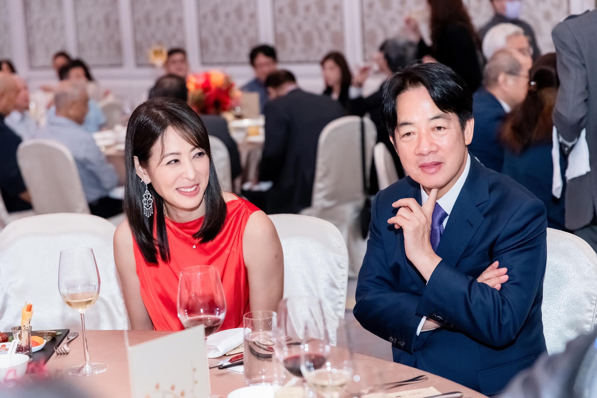 賈永婕與賴清德互動好。（翻攝賈永婕臉書）