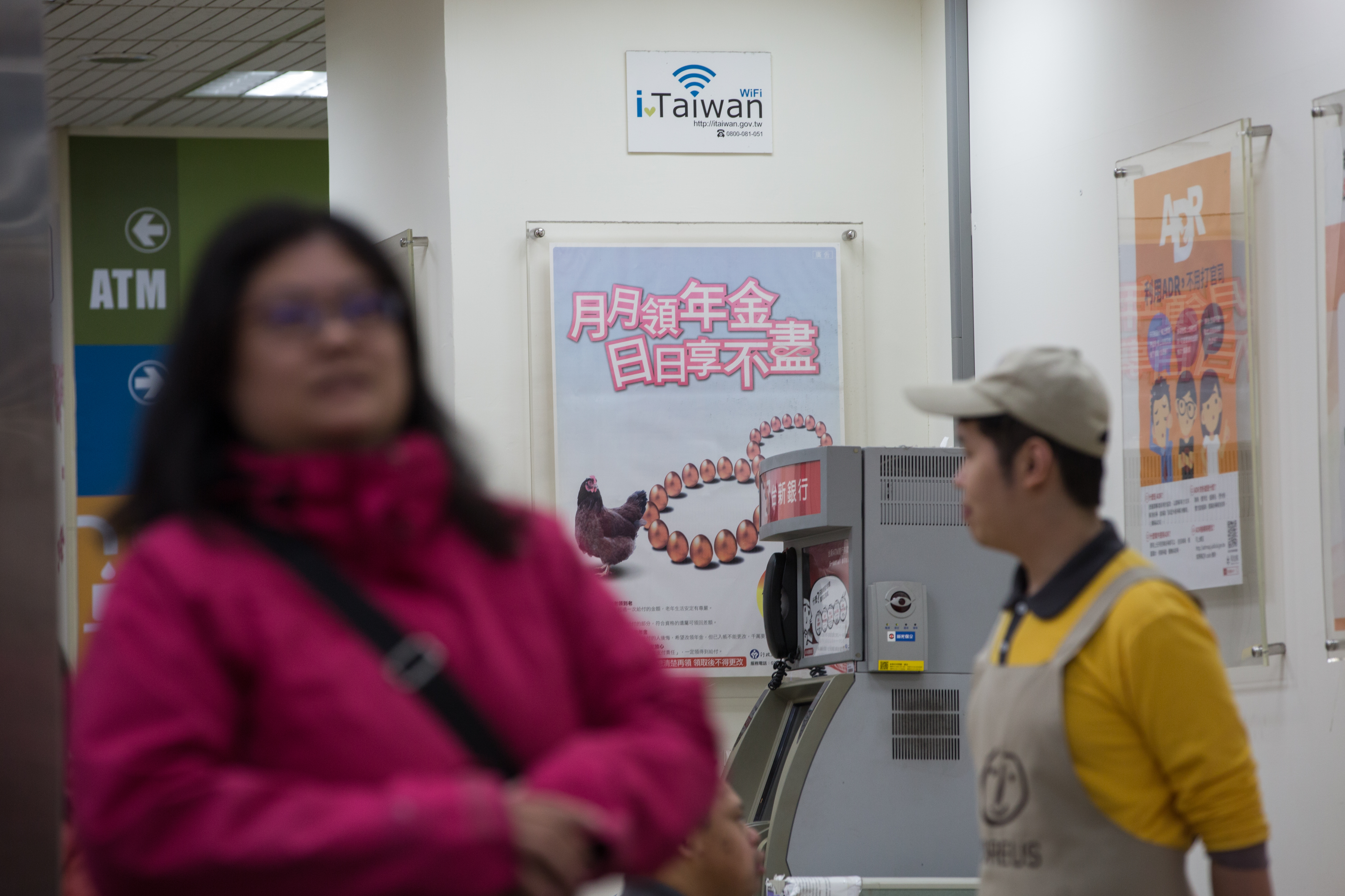 勞保老年年金年資沒有上限。若22歲開始投保、一路工作至70歲,每月年金最高約可達40,890元。(圖為本刊資料照)