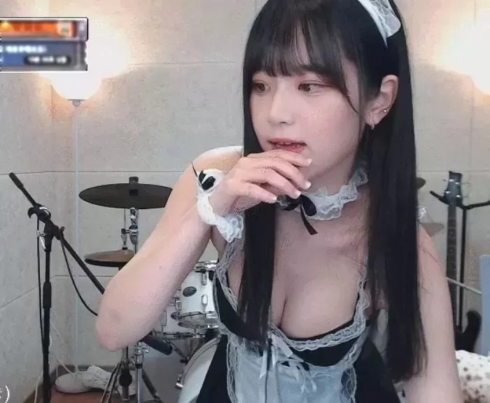丘丹活躍於Twitch。(翻自insight.co.kr)