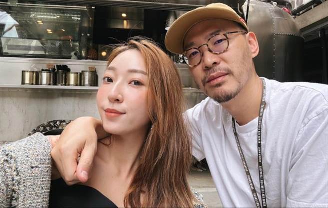 翁馨儀和男星張少懷婚後育有一對子女。（翻攝自翁馨儀臉書）