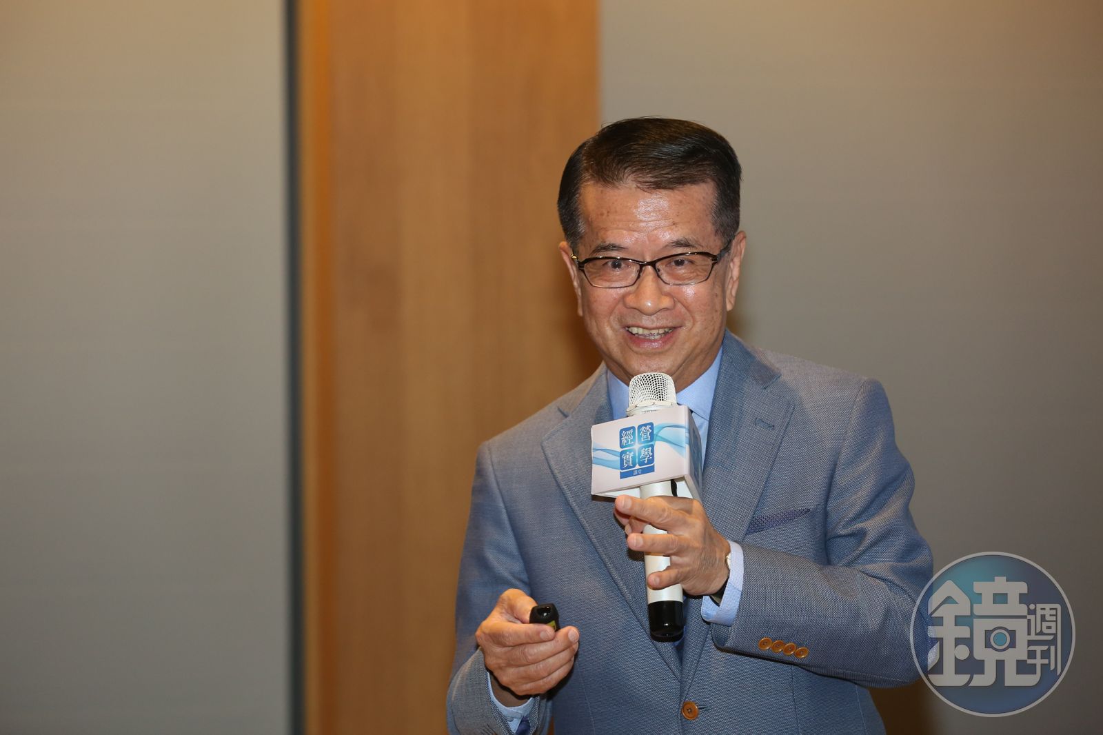 力挺大罷免引熱議　徐重仁再po文：我從來不屬於任何政黨