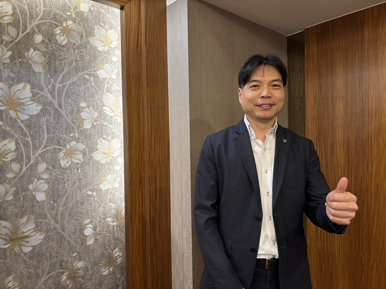 互動資通董事長郭承翔表示，公司所推出的AI數位轉型整體服務模式「GECP」，將聚焦於協助企業進行數位轉型。