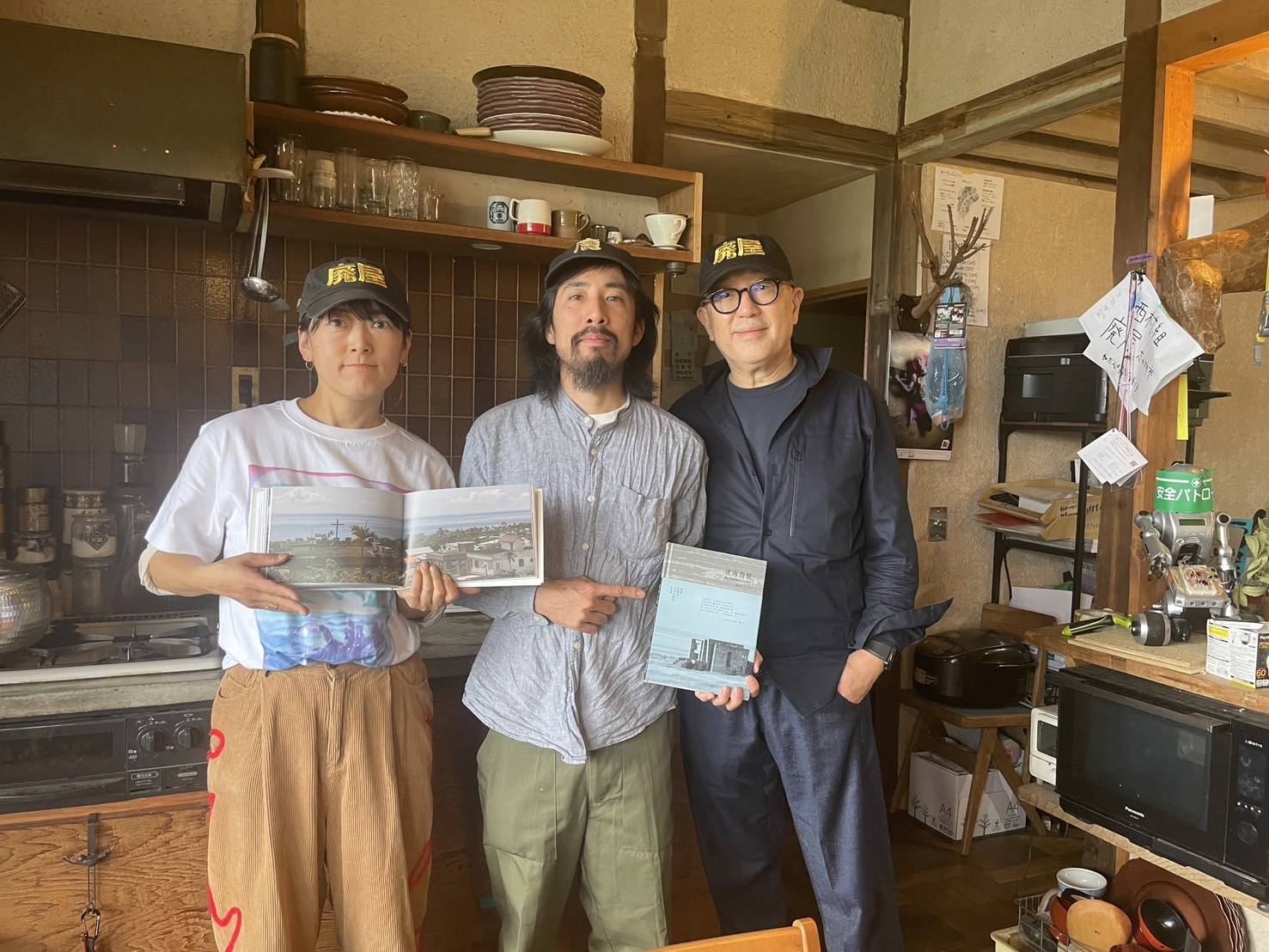 參與座談會的總監三宅陽子（左）、建築家西村周治（中）、台灣建築師陳冠華（右）。（讀者提供）