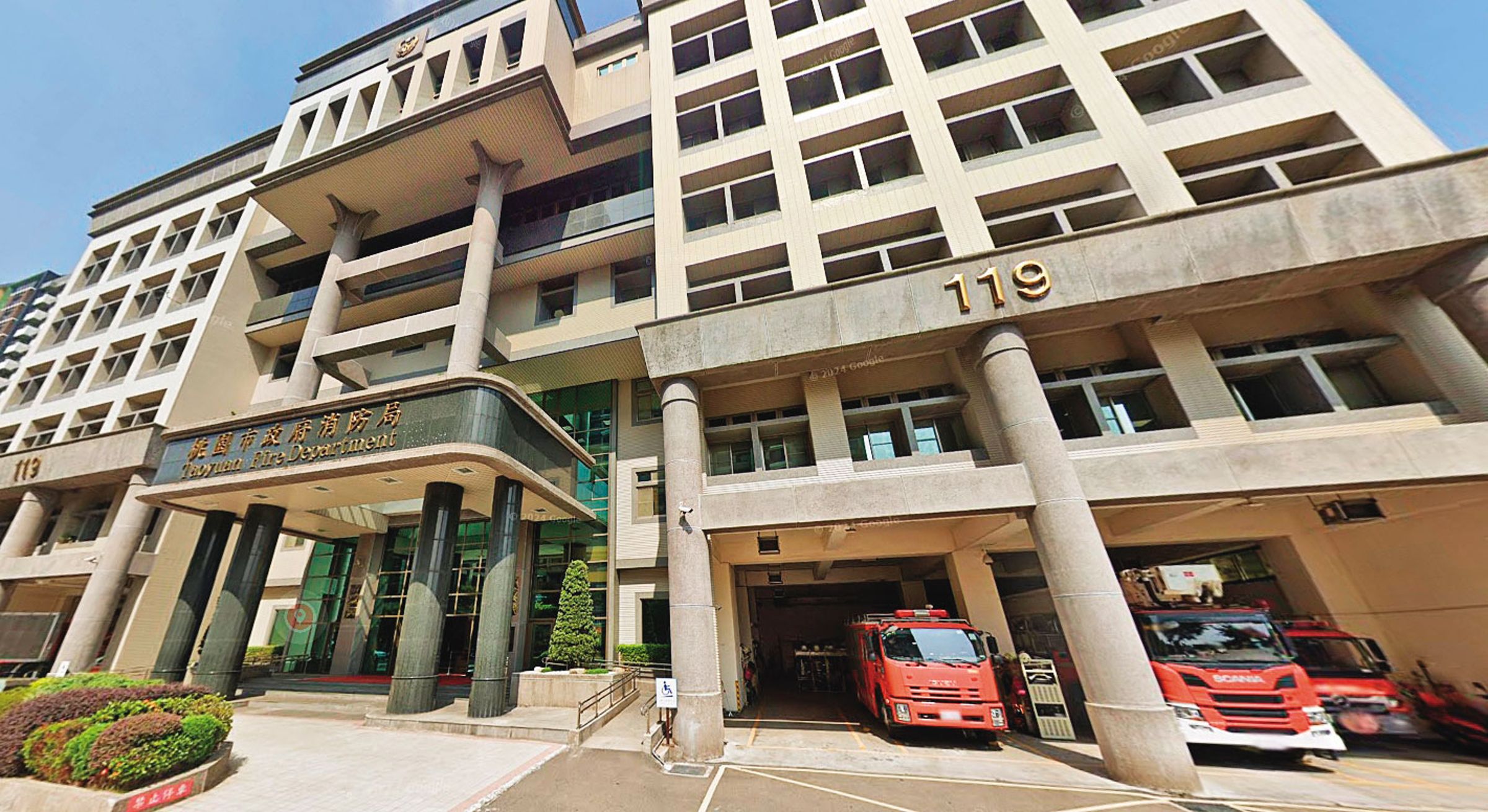 楊仁碩先前曾當過警察,之後轉調桃園市消防局(圖)祕書室。(翻攝Google Maps)