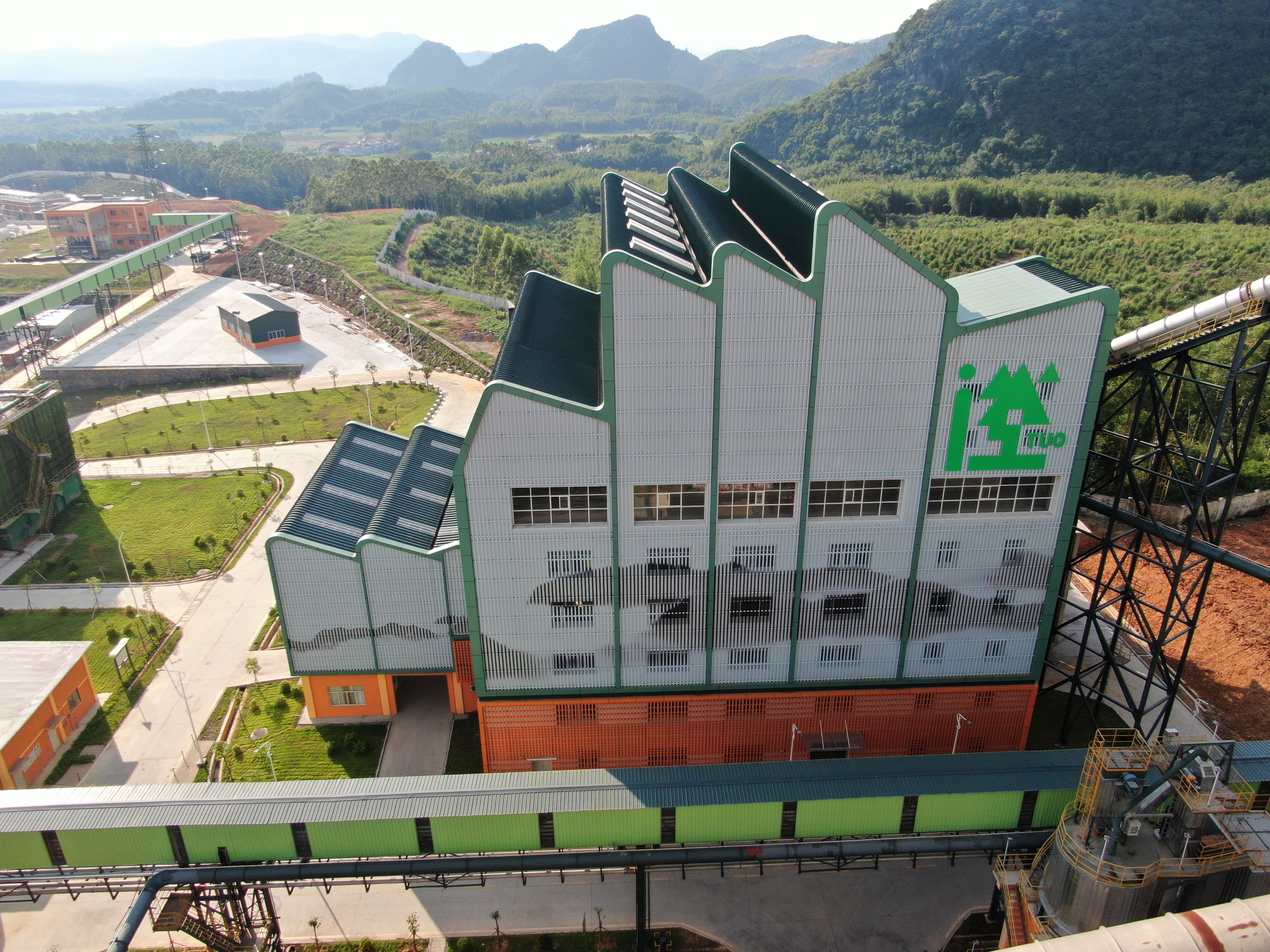 惠譽國際14日首次核定給予台泥BBB-及展望為「穩定Stable」之長期無擔保美元債券國際信用評等。（台泥提供）