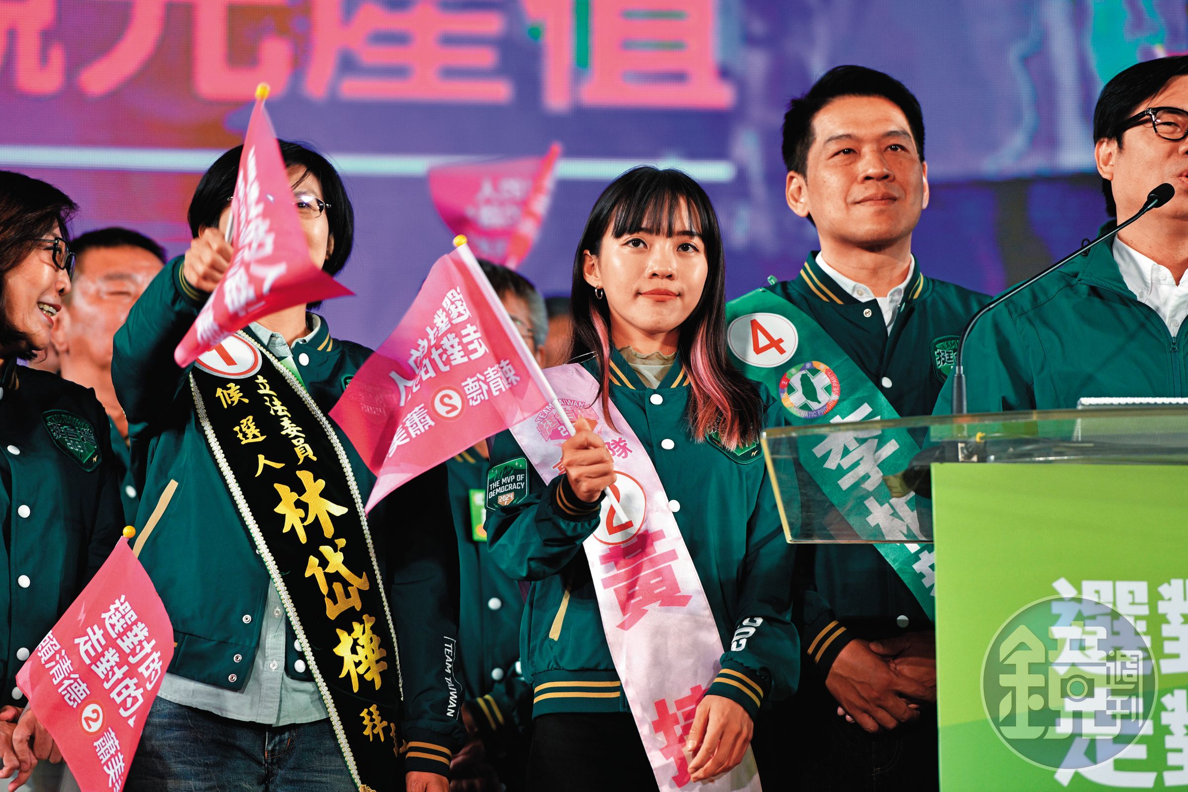 王世堅、沈伯洋、黃捷（圖）在社群平台討論度很高，問政表現成看點。