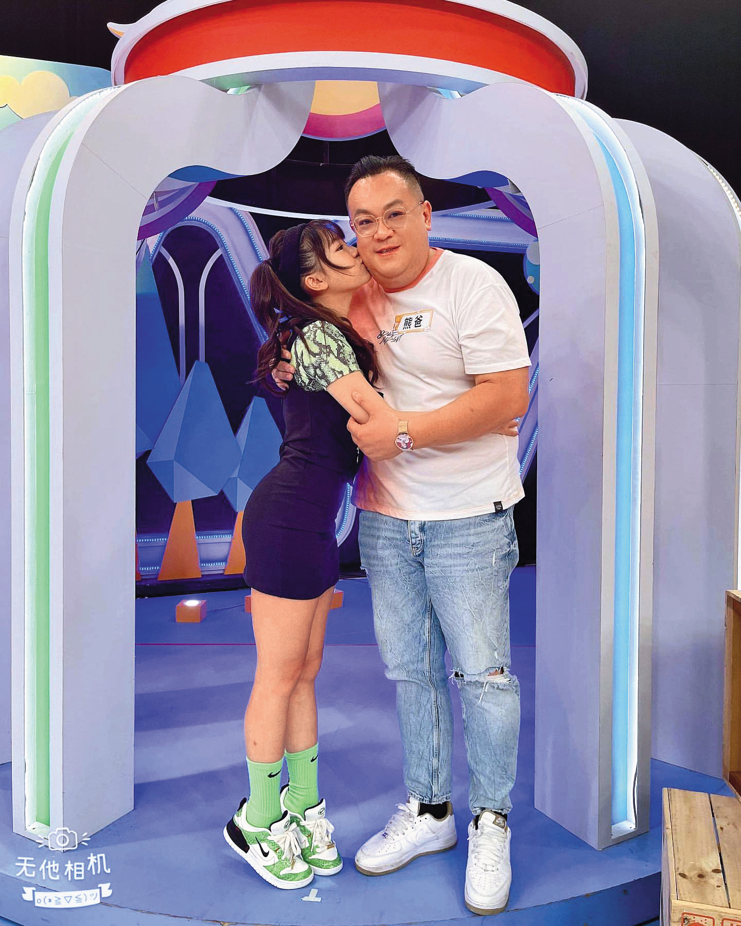 熊霓(左)與爸爸(右)父女情深,演藝事業也受他影響頗深。(翻攝自熊霓IG)