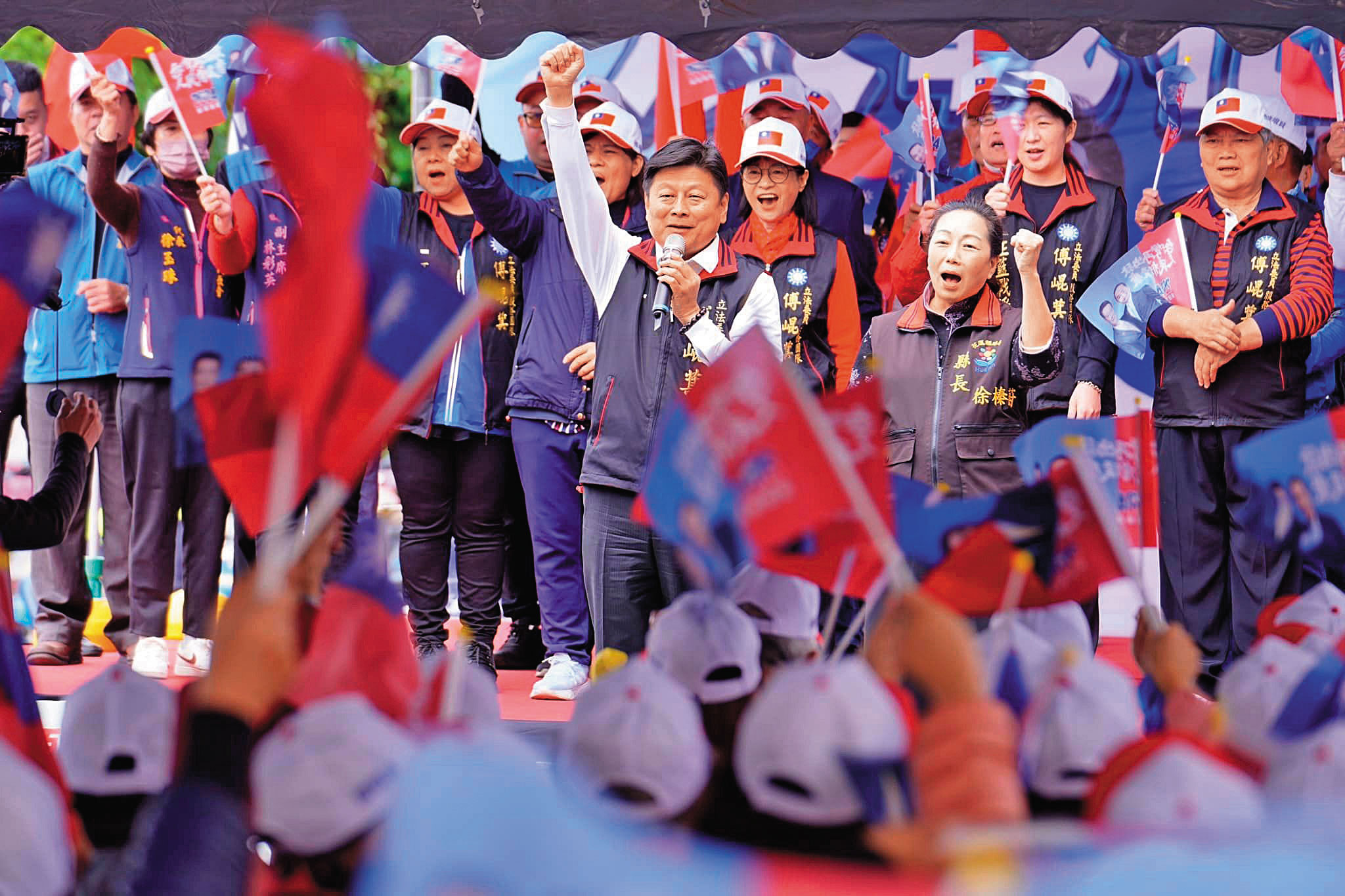 傅崐萁曾任4屆立委及2任花蓮縣長，地方實力雄厚，黨內預料他這次爭取立委連任依舊能輕騎過關。（翻攝傅崐萁臉書）