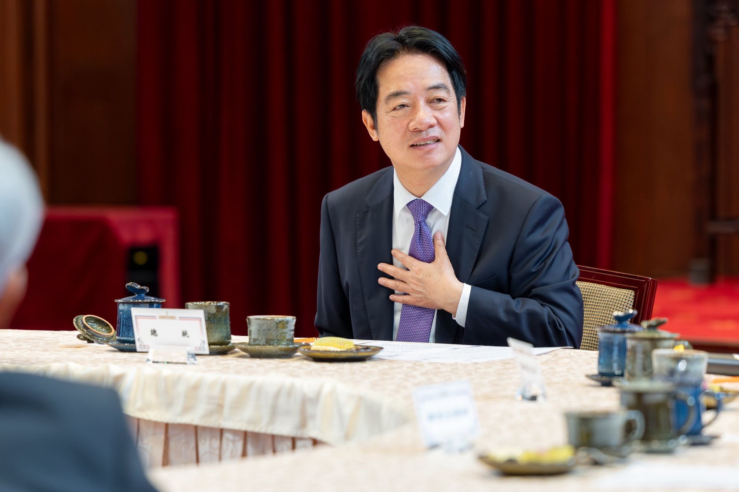 賴清德邀請5院院長進行新春茶敘。(翻攝賴清德臉書)