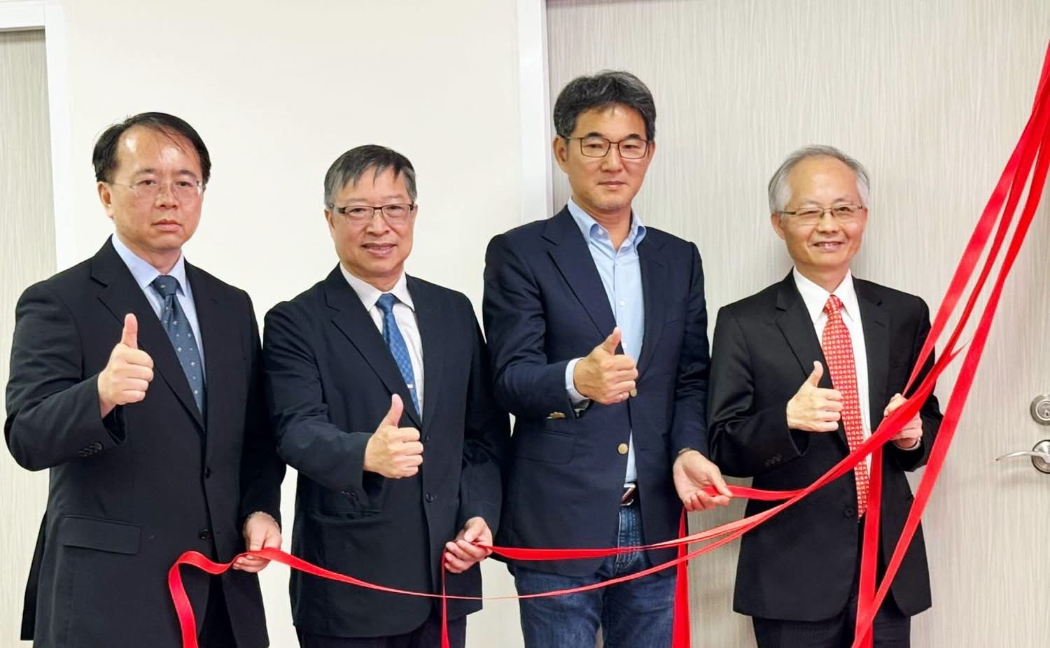 雲林失智症研究辦公室揭幕 劉建國:預防勝於治療,研究成果要走進家庭