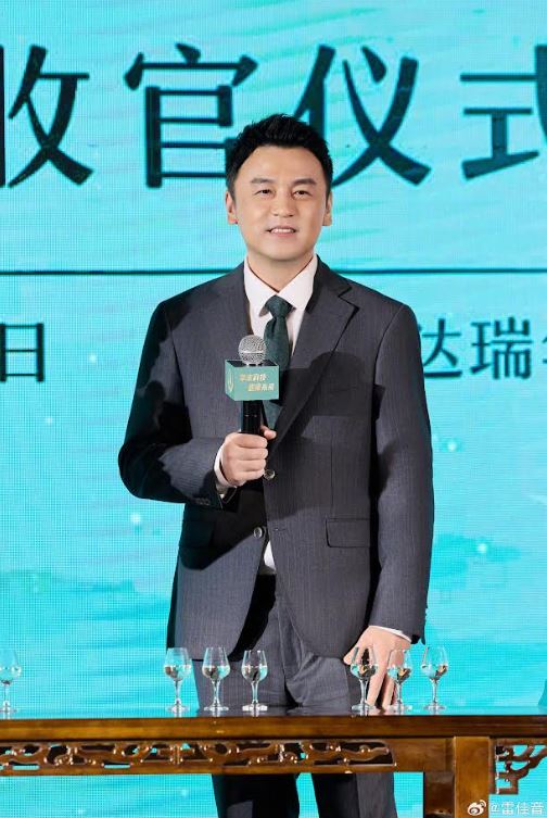 大陸男星雷佳音擁有多個戲劇獎項的最佳男主角頭銜,演技精湛,外傳他已拿到李安新片初步劇本。(雷佳音微博)