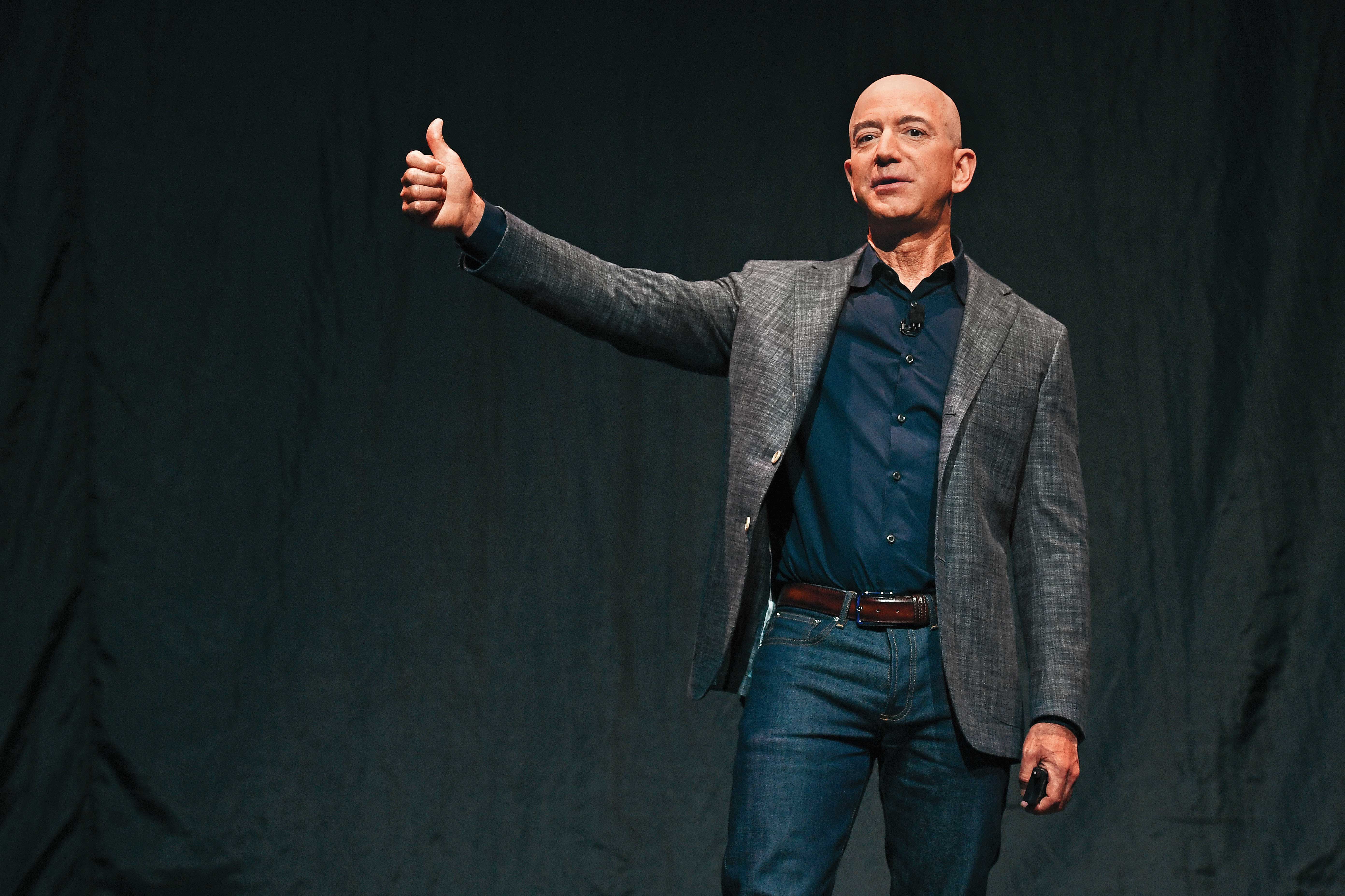 亞馬遜創辦人貝佐斯旗下的Bezos Expeditions，藉由投資新創Synchron，跨足腦機介面產業。（達志影像）