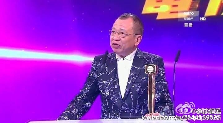 港星許紹雄今日凌晨病逝，他參演超過200部影視作品，曾獲「TVB最受歡迎電視男角色」。（許紹雄微博）