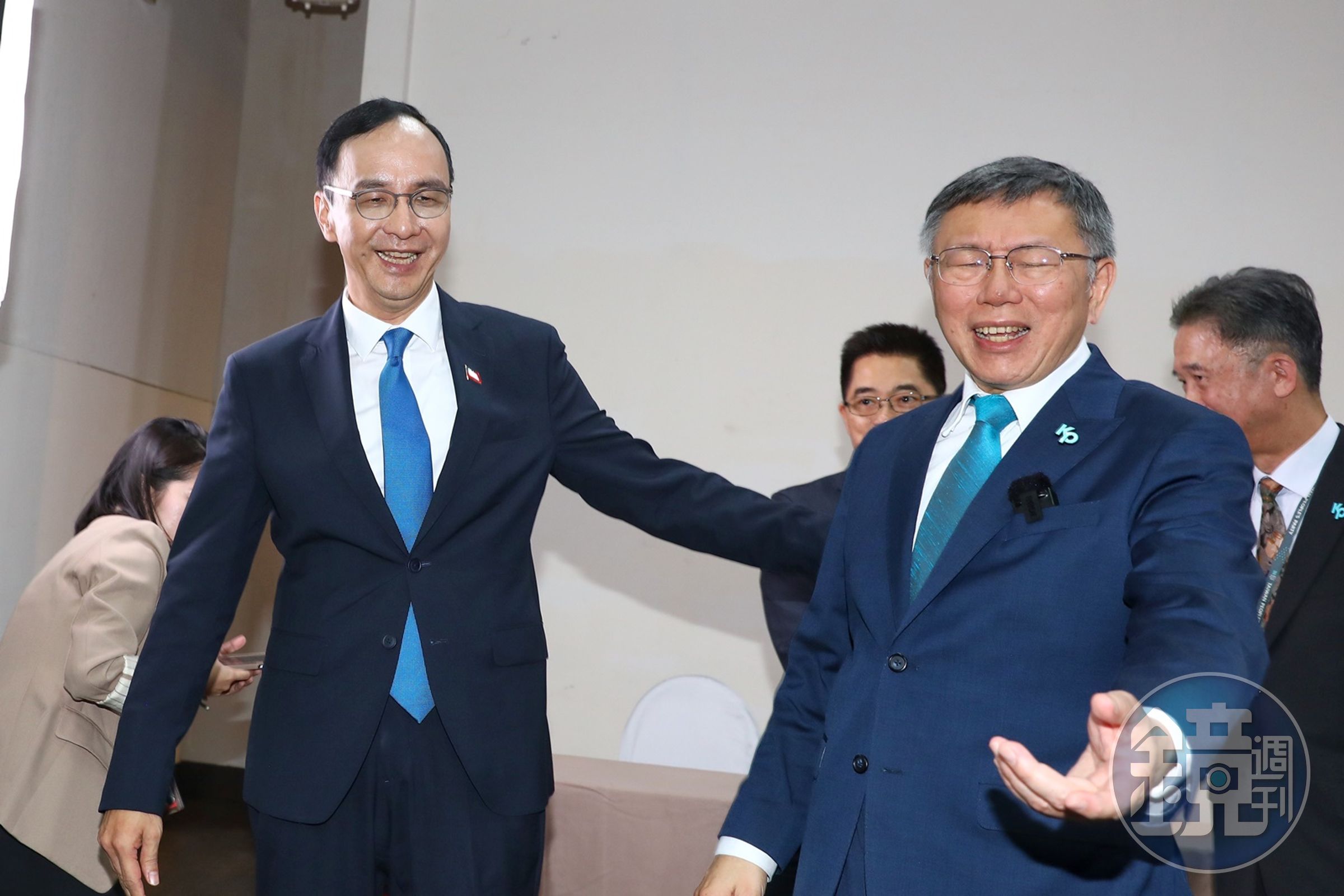 前國民黨立委陳學聖形容,國民黨與柯文哲談論合作,頗有國共內戰時的影子。