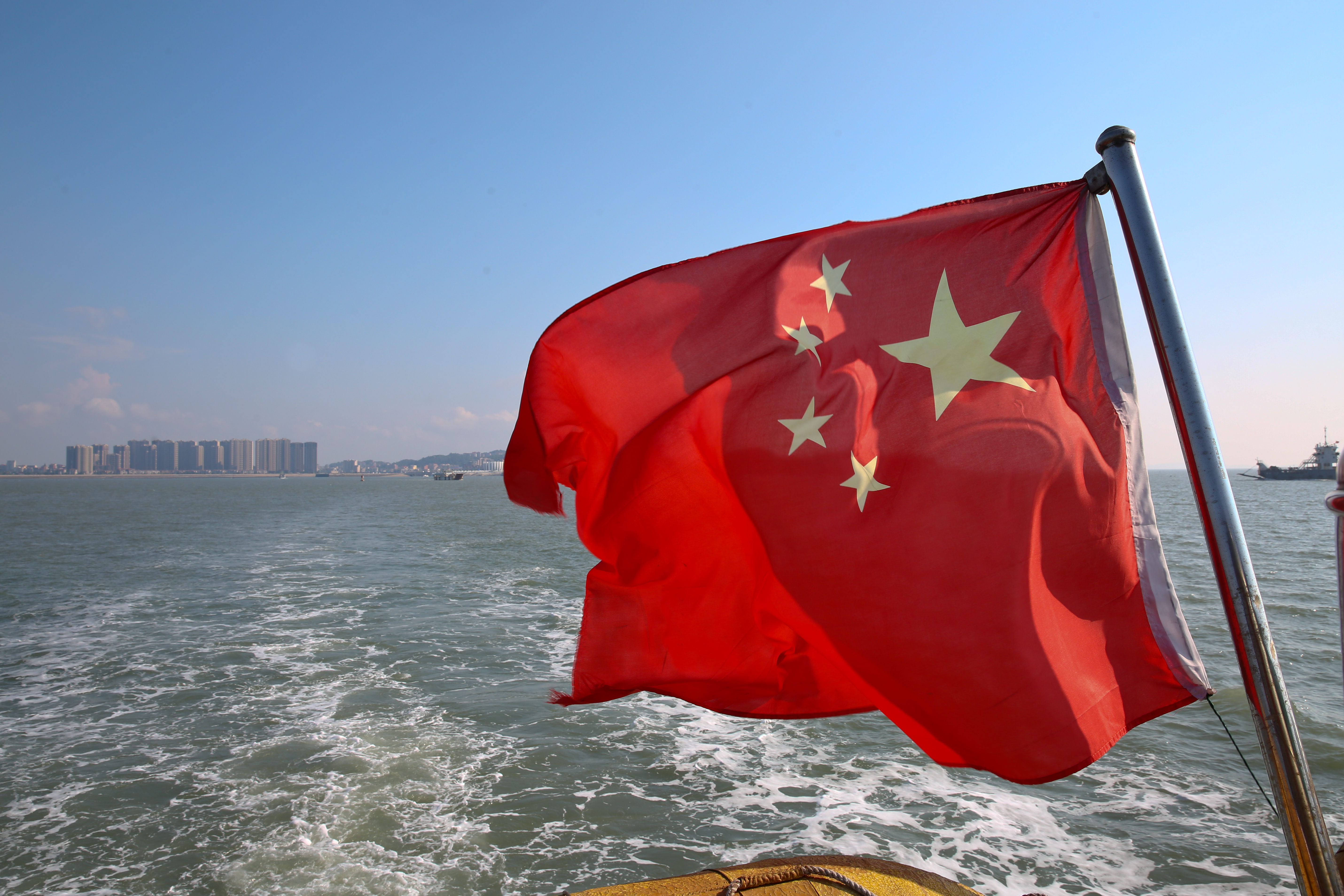 中共介選情況頻傳，各省台辦資助台灣里長等基層單位，邀約民眾到對岸接受落地招待，檢調正全力查辦。（示意圖，本刊資料照）