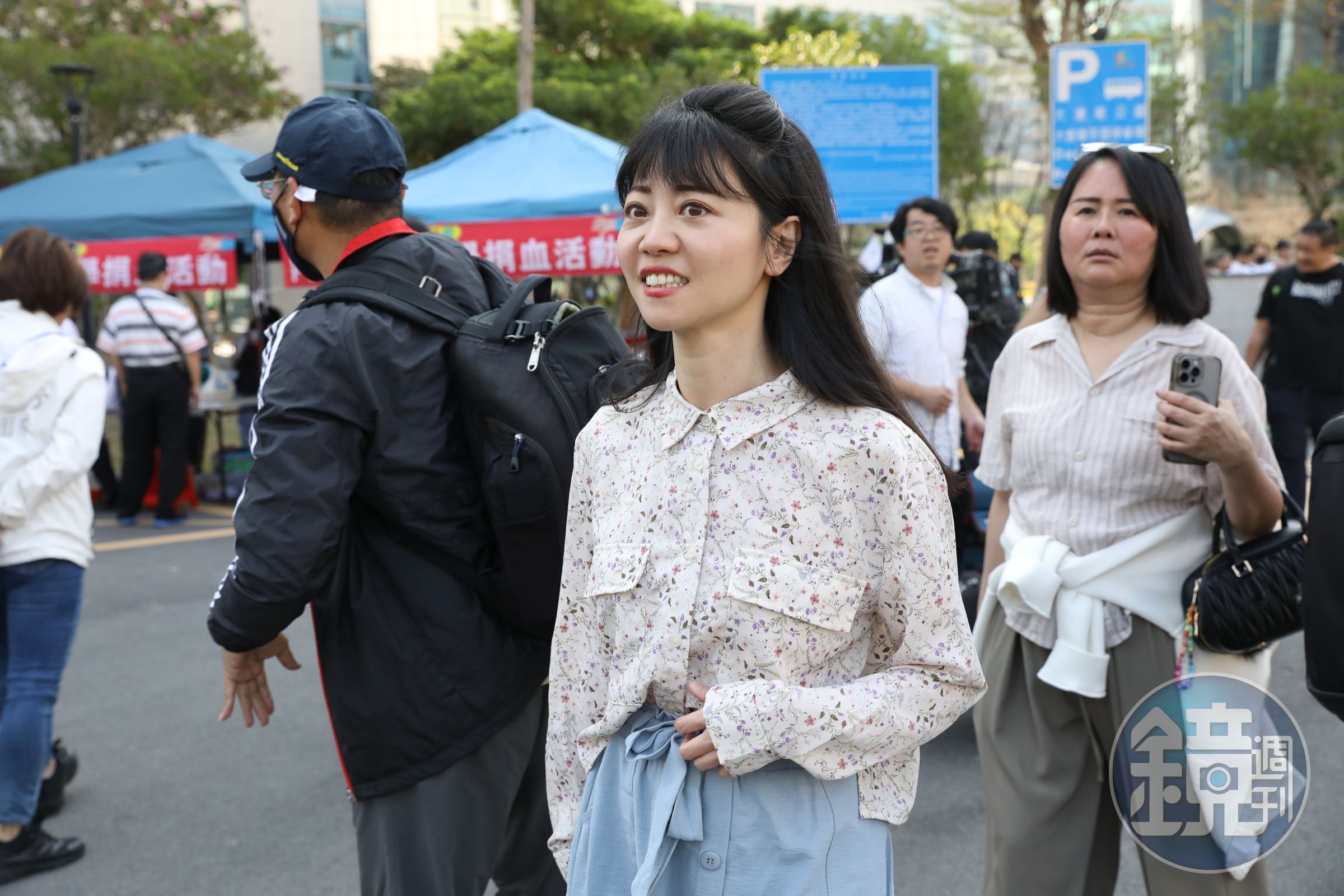 高嘉瑜今po文爆料，台北市重陽敬老禮金傳單上的QR碼出包，掃進去竟出現「上海市區公所」的字樣。（本刊資料照）