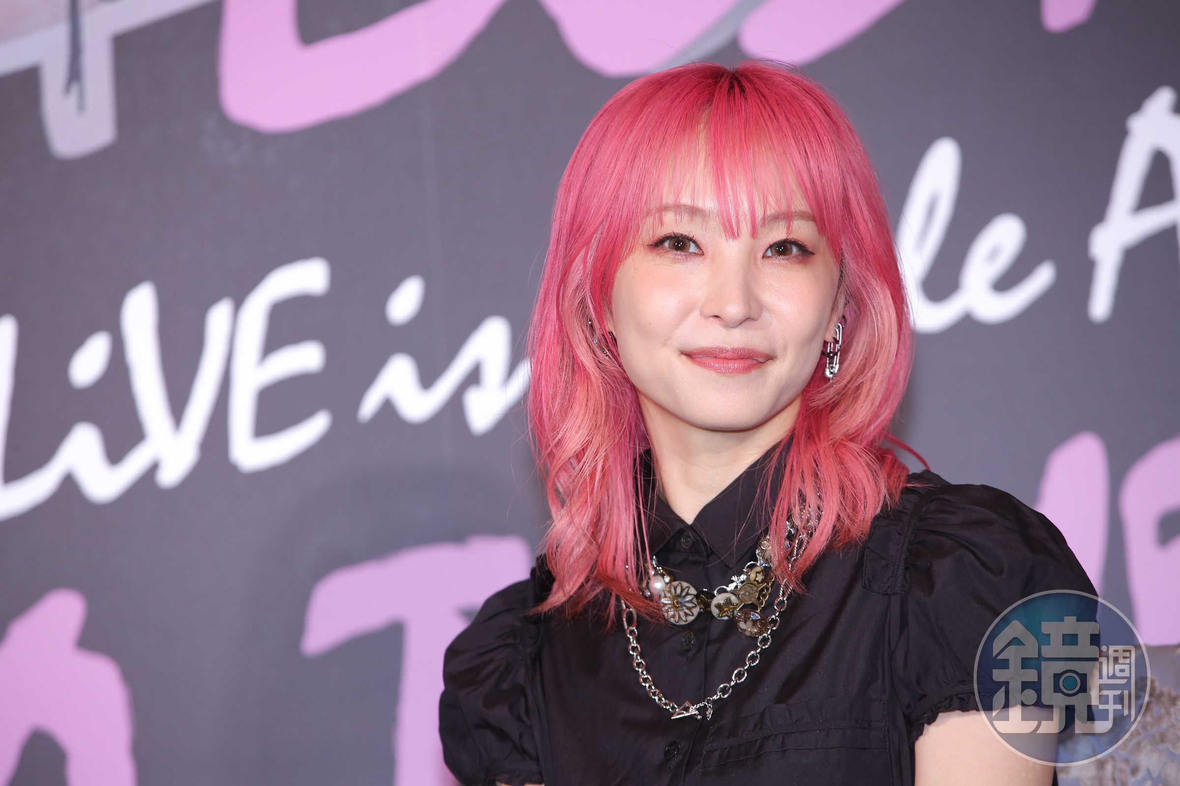 日本秒殺歌姬LiSA今(31日)抵台為明天演唱會暖身。