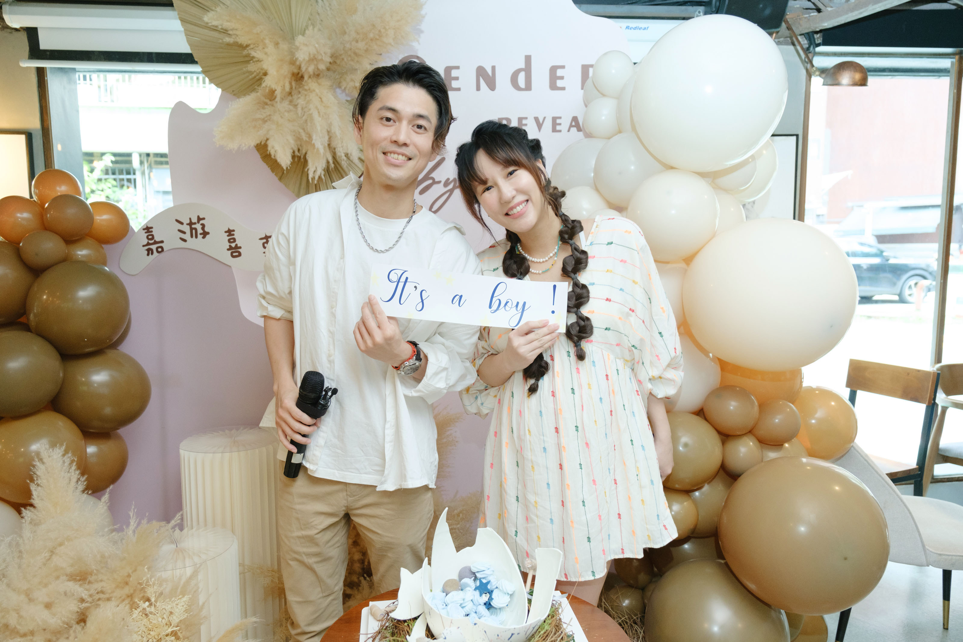 潘嘉麗和音樂製作人老公游政豪（Roger）升格新手爸媽。（游手好弦娛樂提供）