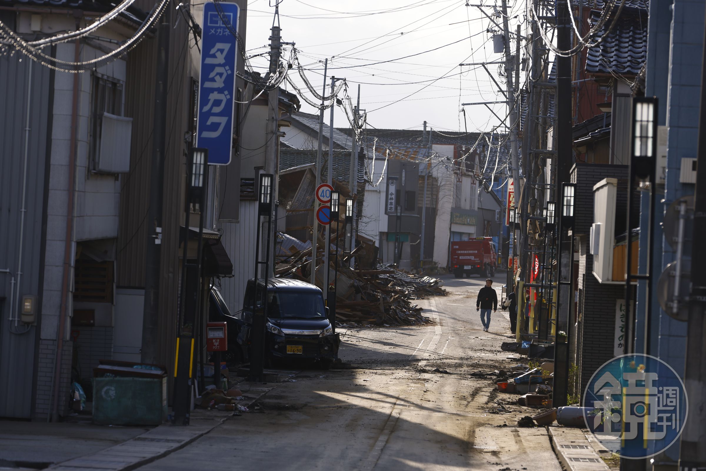 日本石川縣遭遇強震後,造成當地大面積的災情,石川縣知事長谷宏日前在會議上,宣布該縣已進入「緊急事態宣言」。