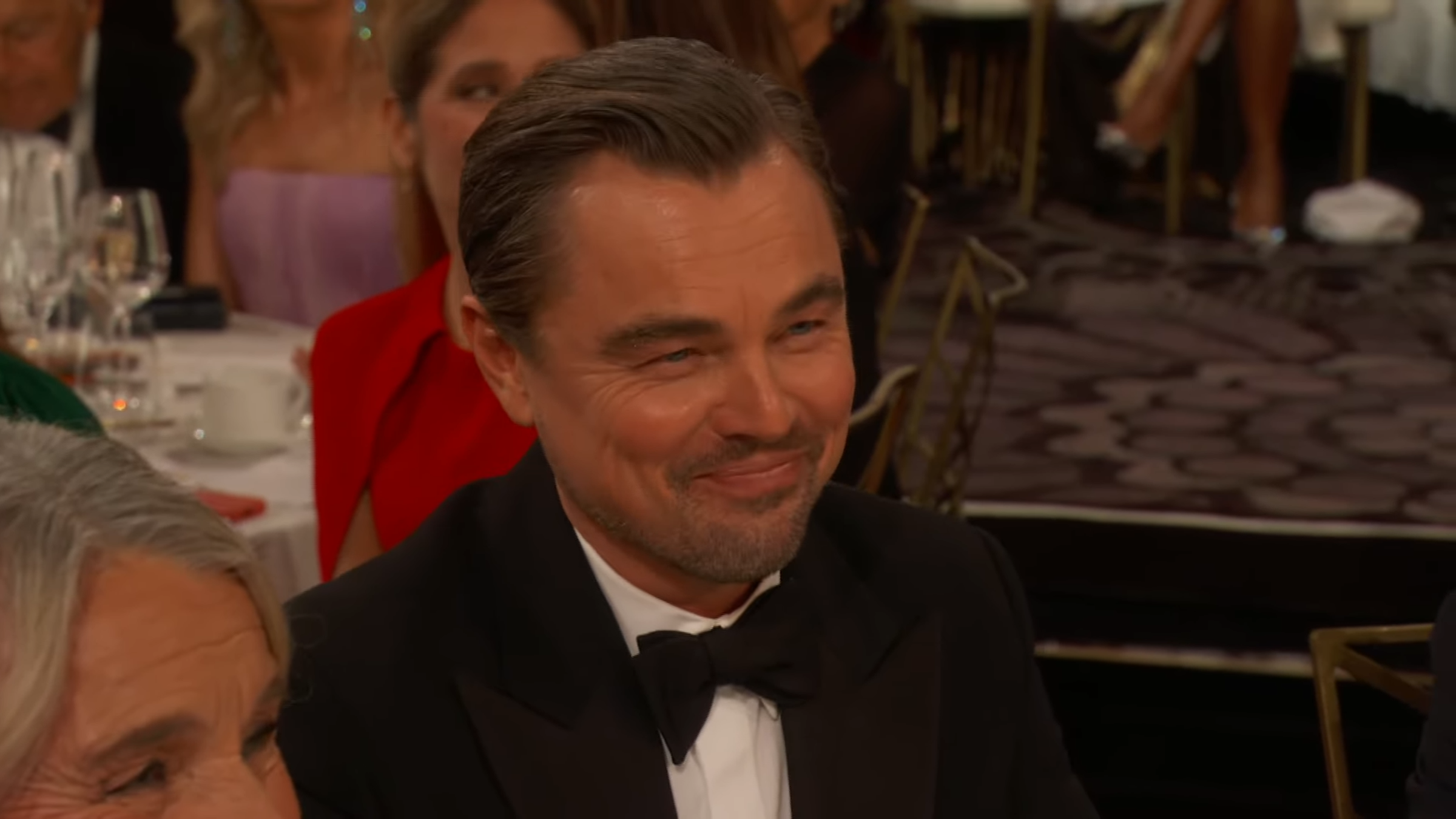李奧納多在金球獎頒獎典禮上被主持人虧爆。（翻攝自Golden Globes YT頻道）