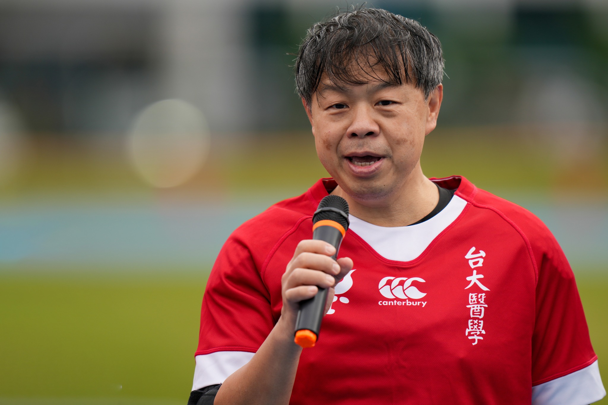 施景中被點名是綠營側翼，回應展現高EQ。（翻攝自臉書＠Jin-Chung Shih ）