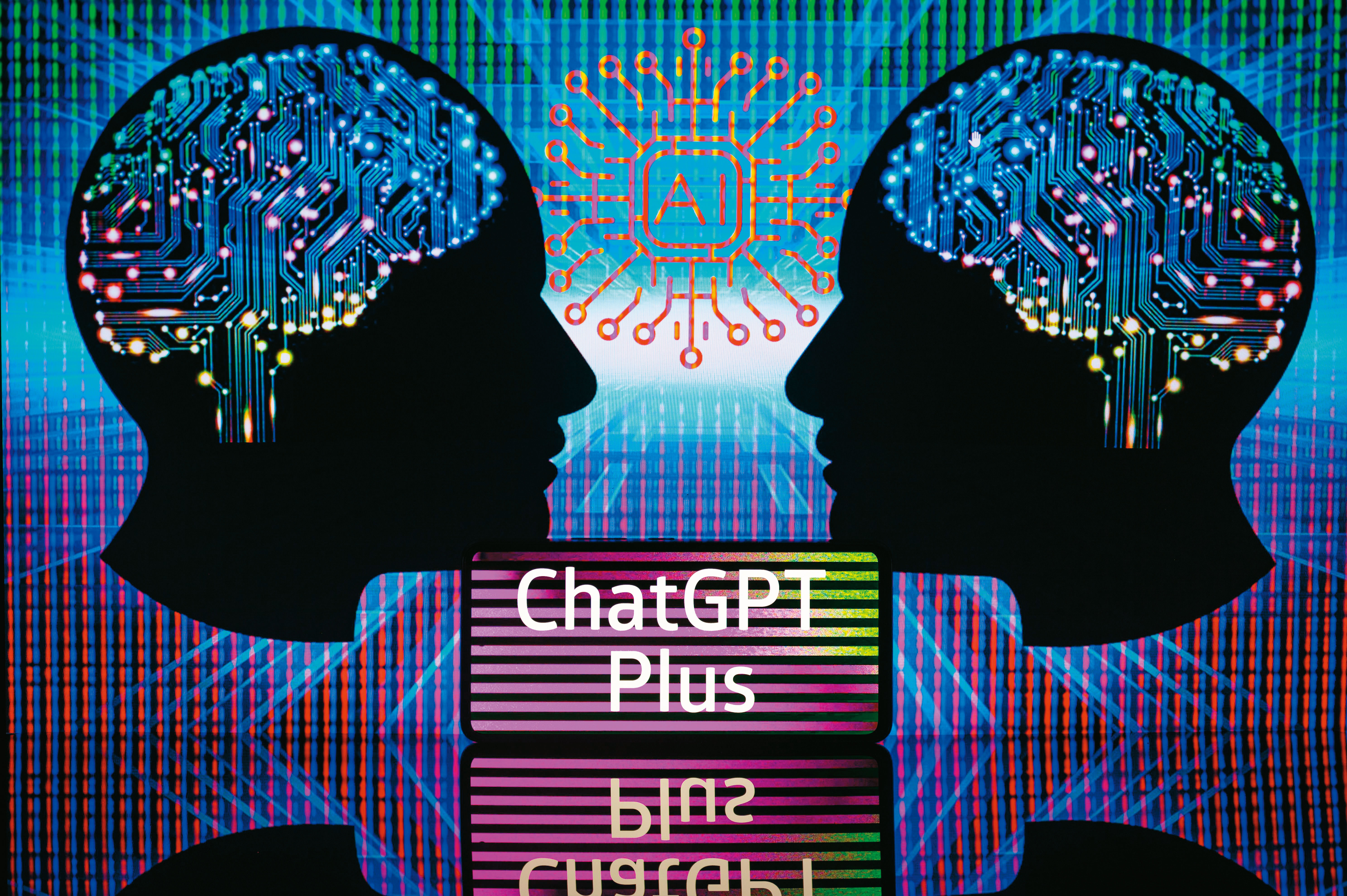 ChatGPT帶動美國微軟、Google、中國百度、騰訊等雲端科技大咖瘋狂採購AI伺服器。（東方IC）