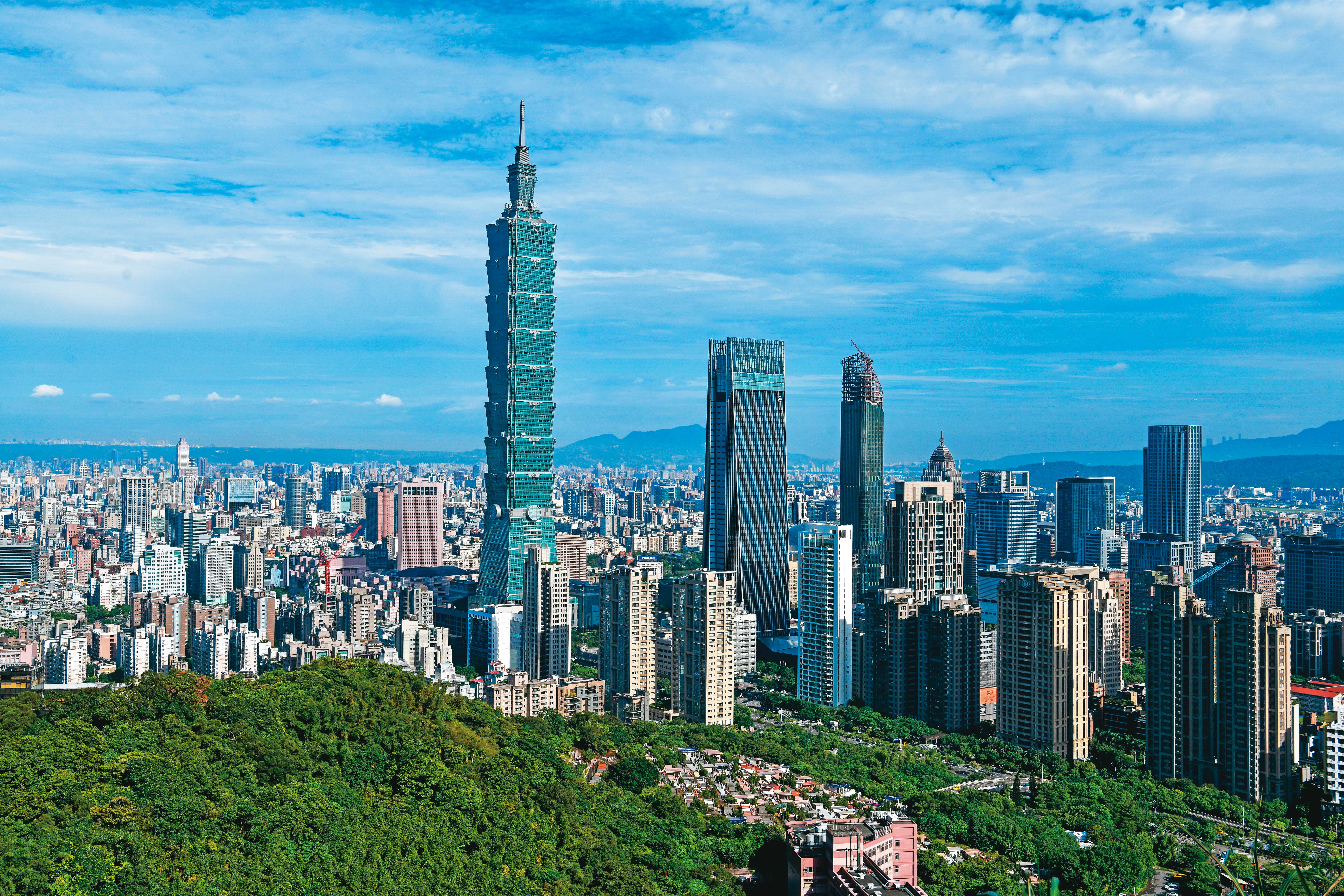全國第一件BOT案—台北101,在沒有中央立法前先行。
