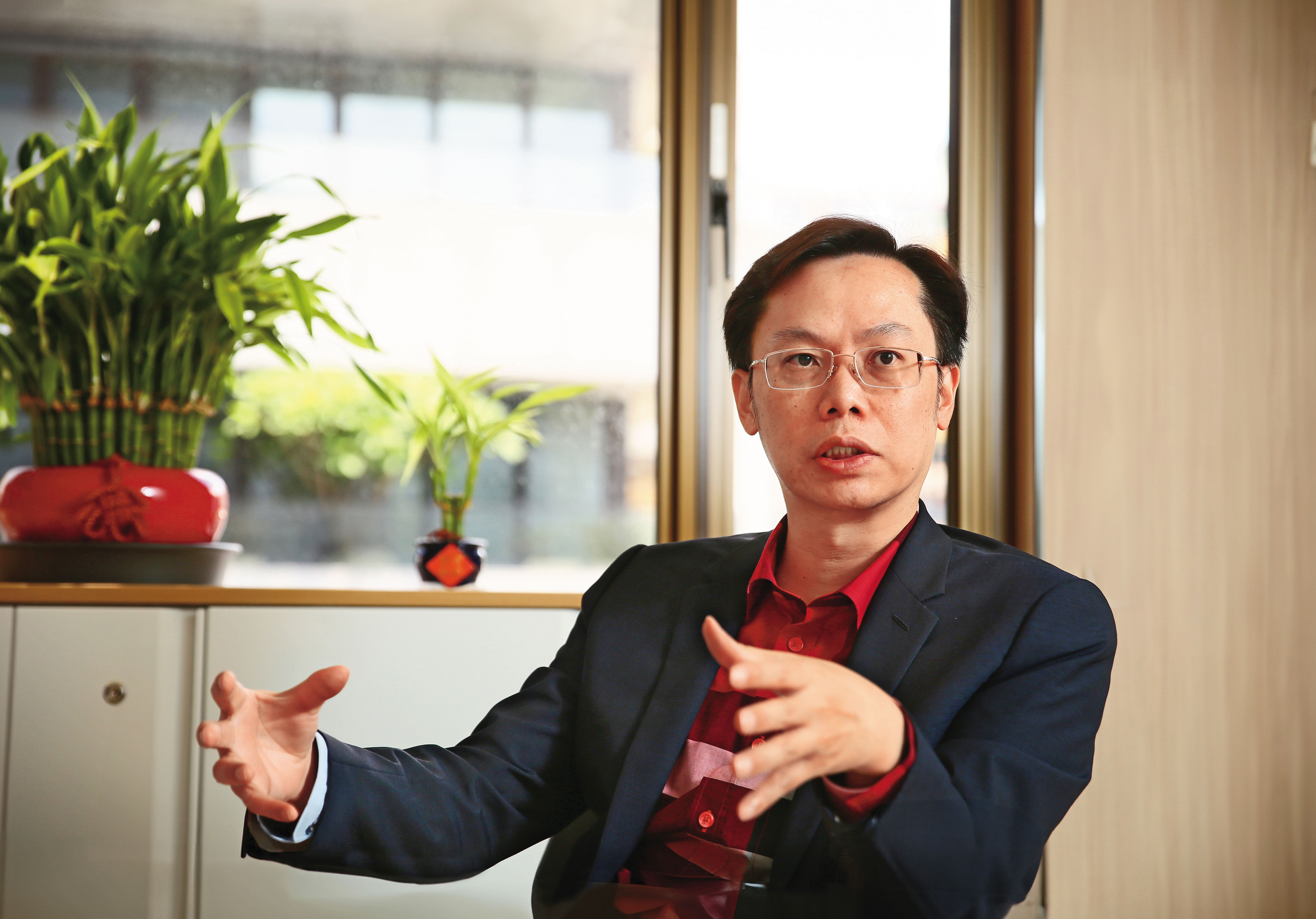 大宇資訊董座凃俊光在不到2個月的時間內連拿揚智和光罩董事長，讓半導體業側目。