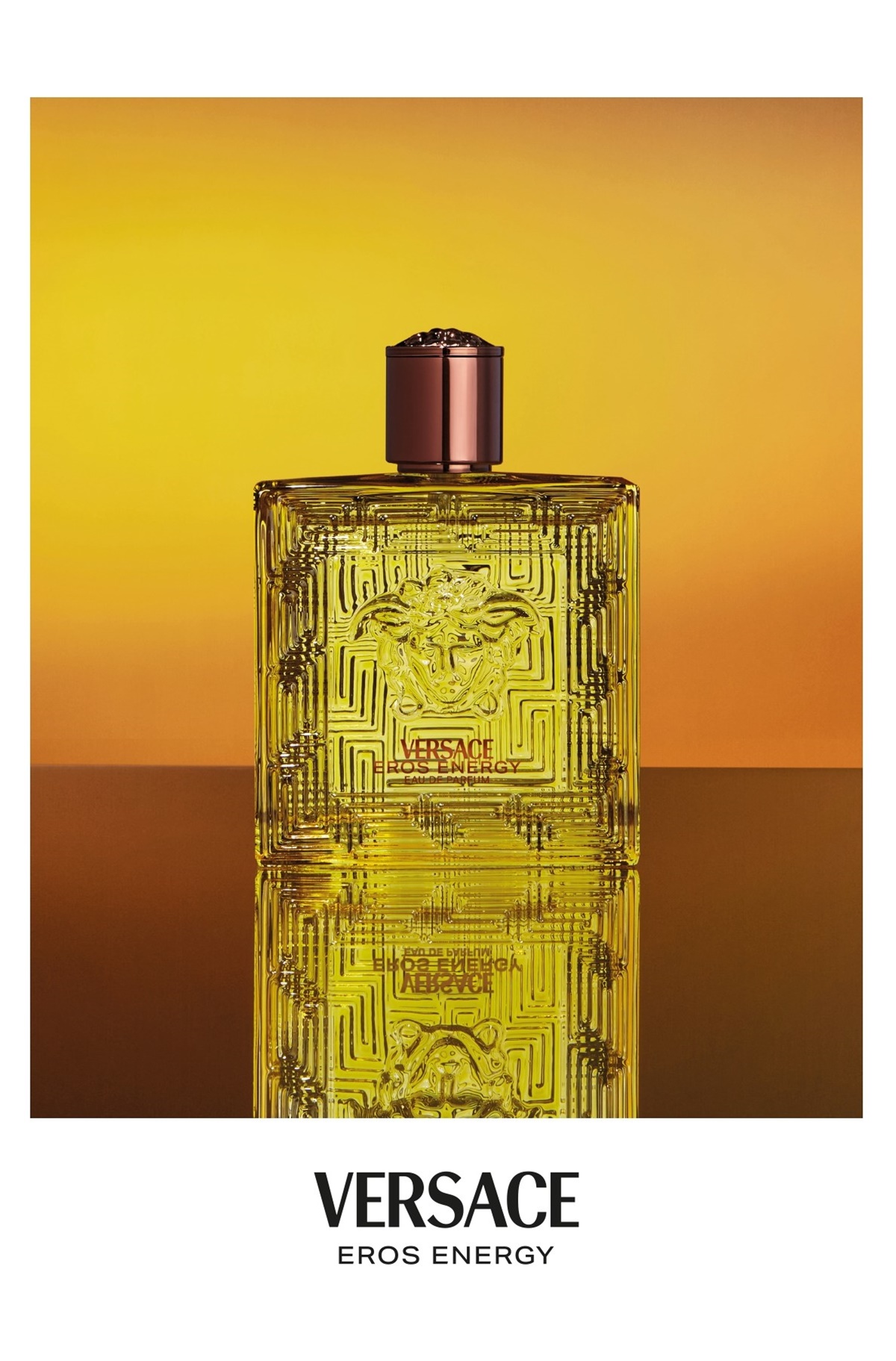 VERSACE EROS ENERGY凡賽斯艾諾斯.愛神力量男性淡香精不僅是香氣的表達,更是自信與熱情的象徵,帶給每位紳士能勇敢展現真我,散發無可抗拒的魅力。