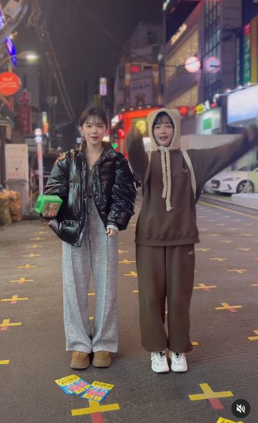 籃籃和李多慧合體跳幫幫舞，14秒影片瘋轉。（圖／翻攝自籃籃IG）