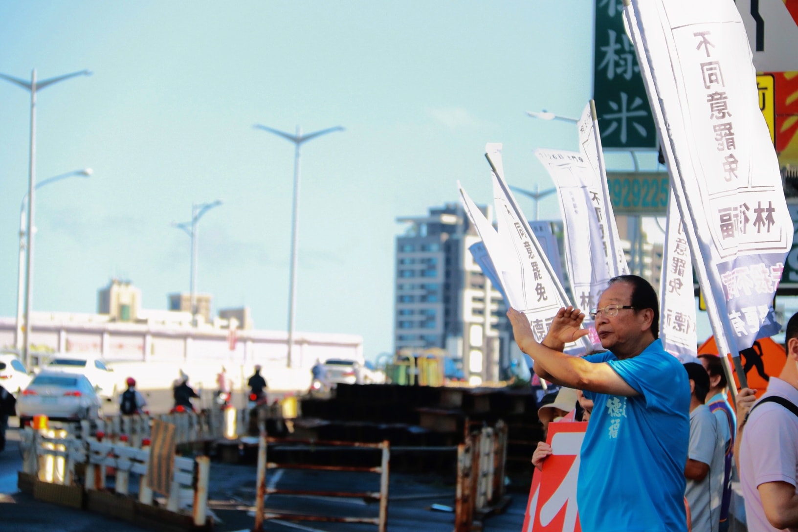 林德福今天控罷免投票「票數抄反」。（翻攝自林德福臉書）