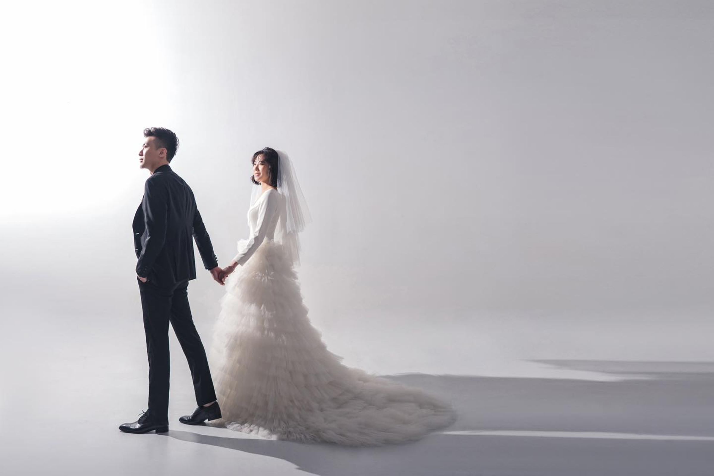 大牙和老公阿廖師今是結婚4週年紀念日。(翻攝自臉書)